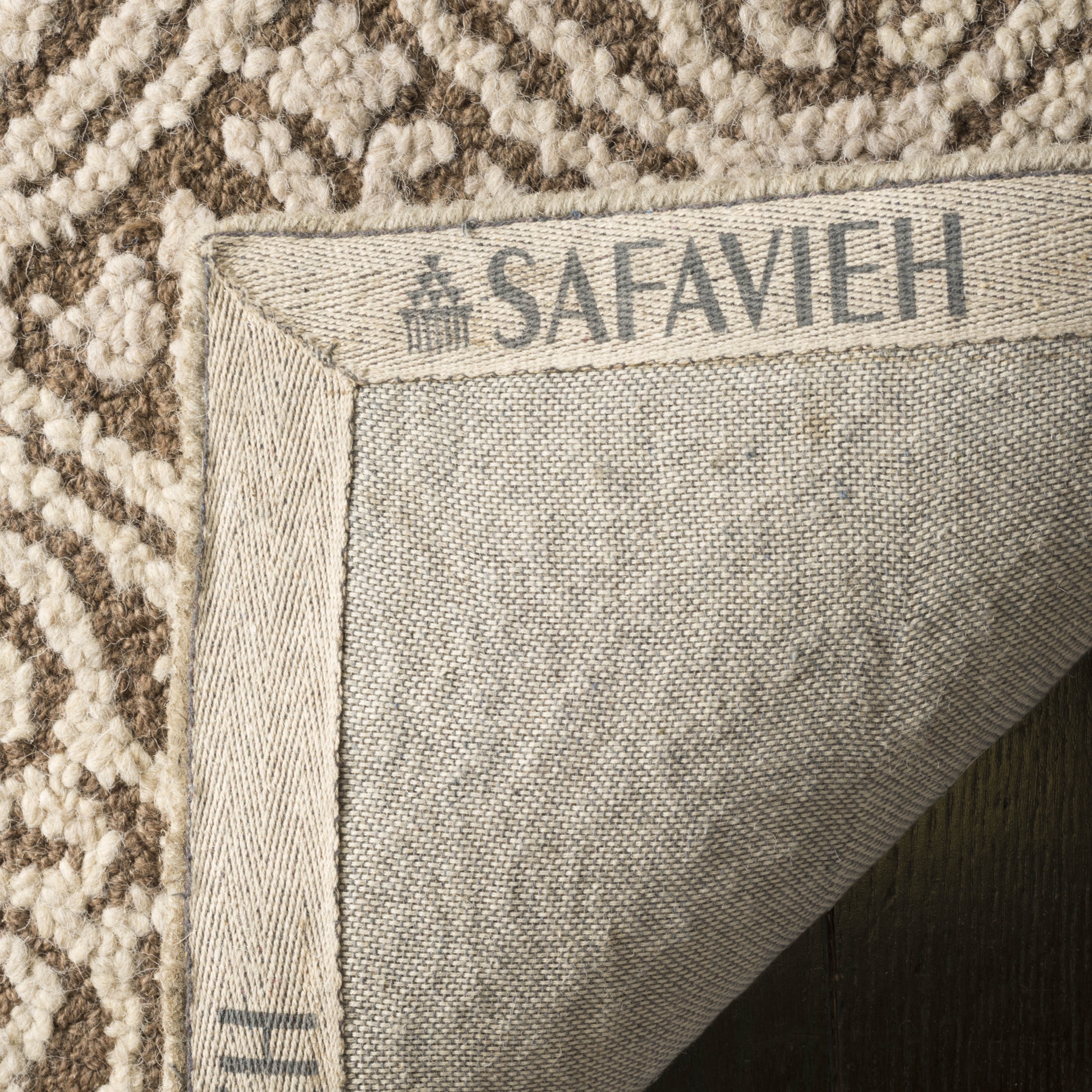 SAFAVIEH Cambridge Joseph Geometric Wool Runner Rug, Tan/Multi, 2'6" x 20' - Image 5