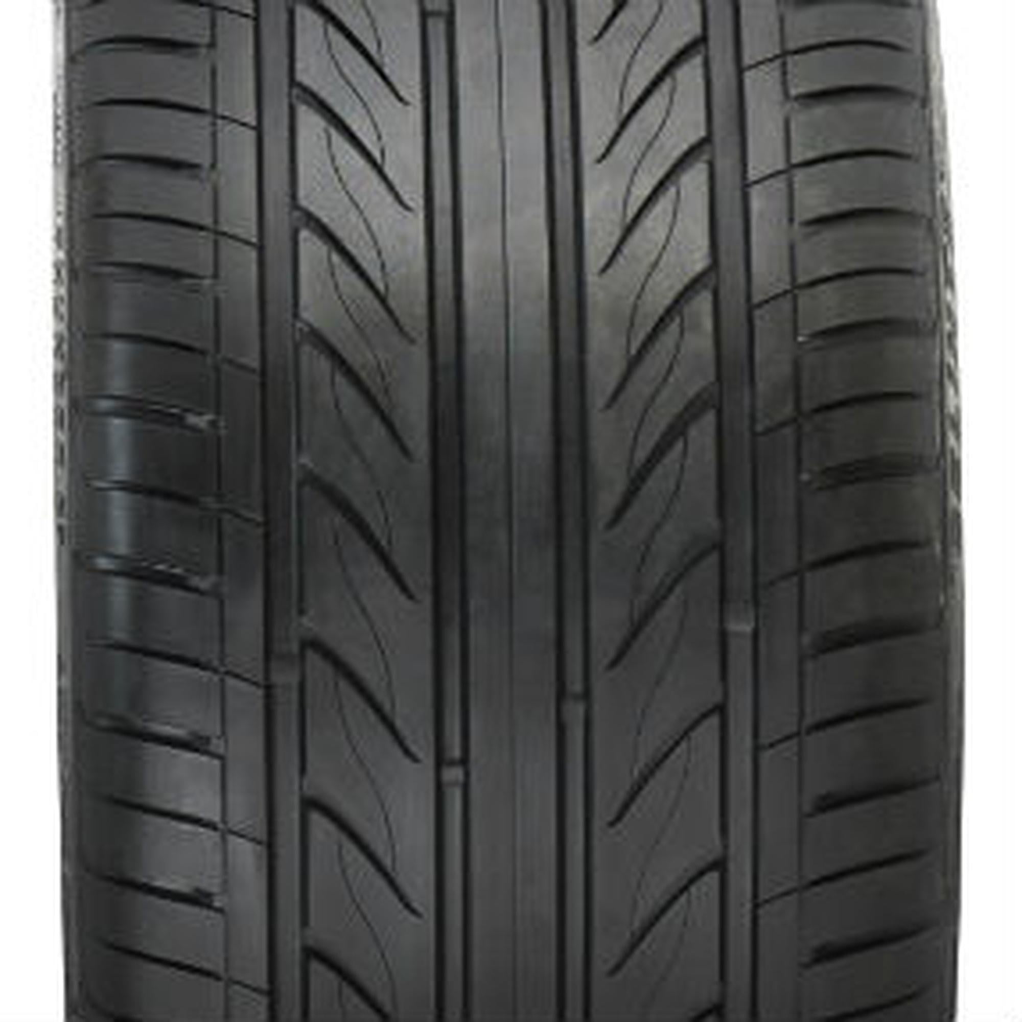 Delinte Thunder D7 All Season 235/35R20 92W XL Passenger Tire - Image 4