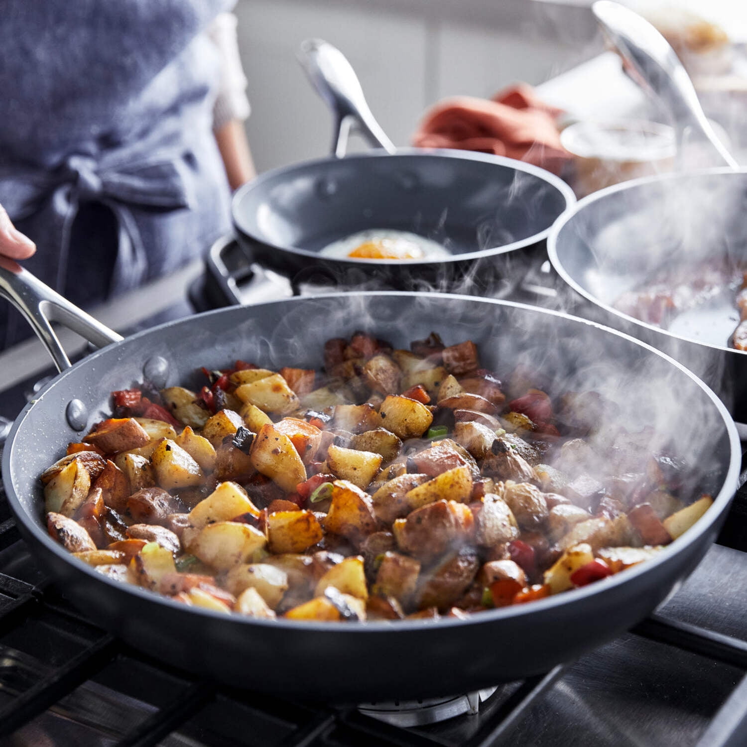 GreenPan Valencia Pro Healthy Ceramic Nonstick 2pc Fry Pan Set - Image 10