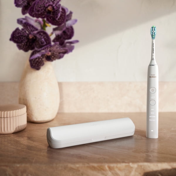 Philips Sonicare DiamondClean 9000 Special Edition Adult Rechargeable Toothbrush, White HX9911/93 - Image 11