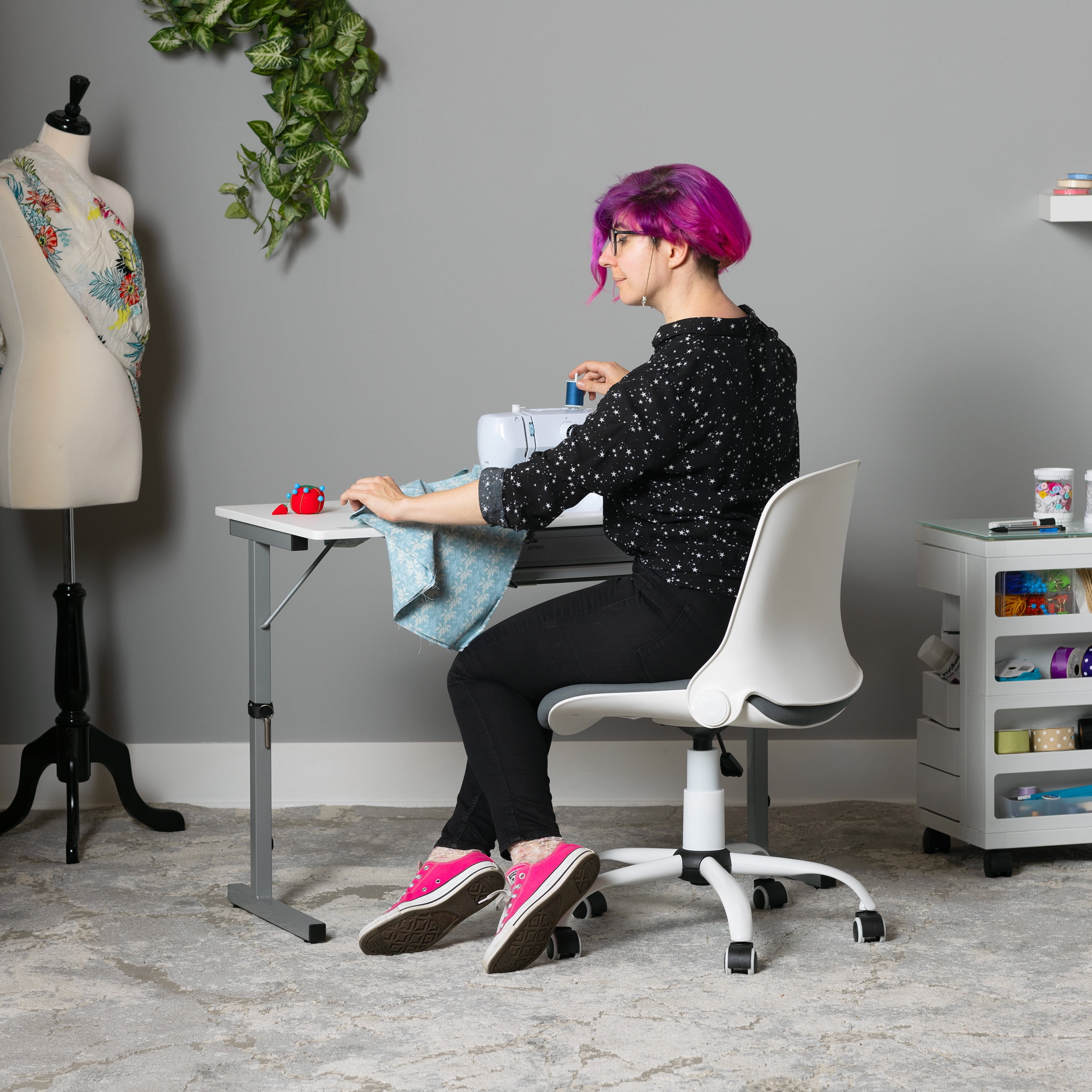 Sew Ready Rollaway II Folding Rolling Portable Sewing Table Silver / White - Image 3