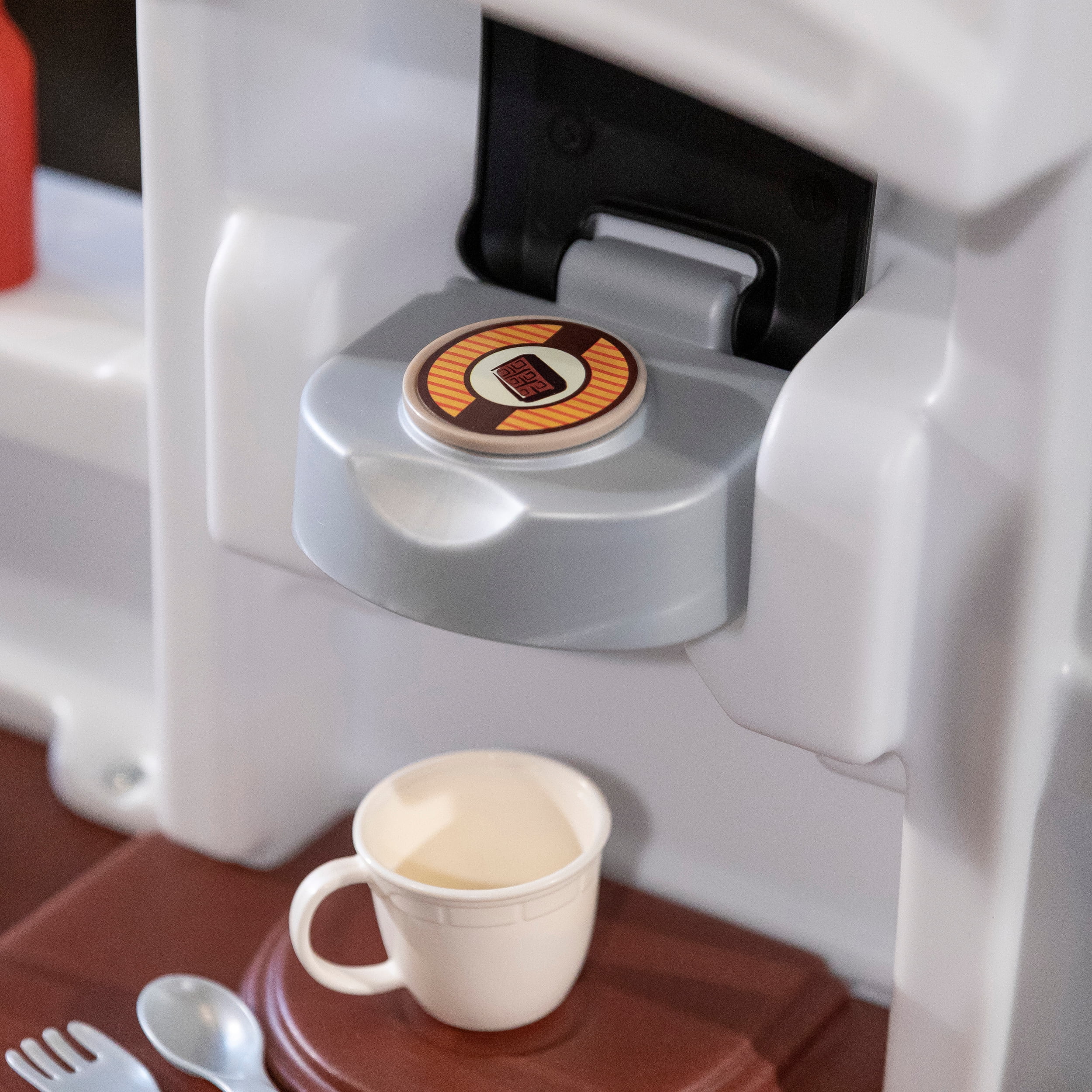 Step2 Fun with Friends Tan Toddler Plastic Play Kitchen Play Set - Image 5