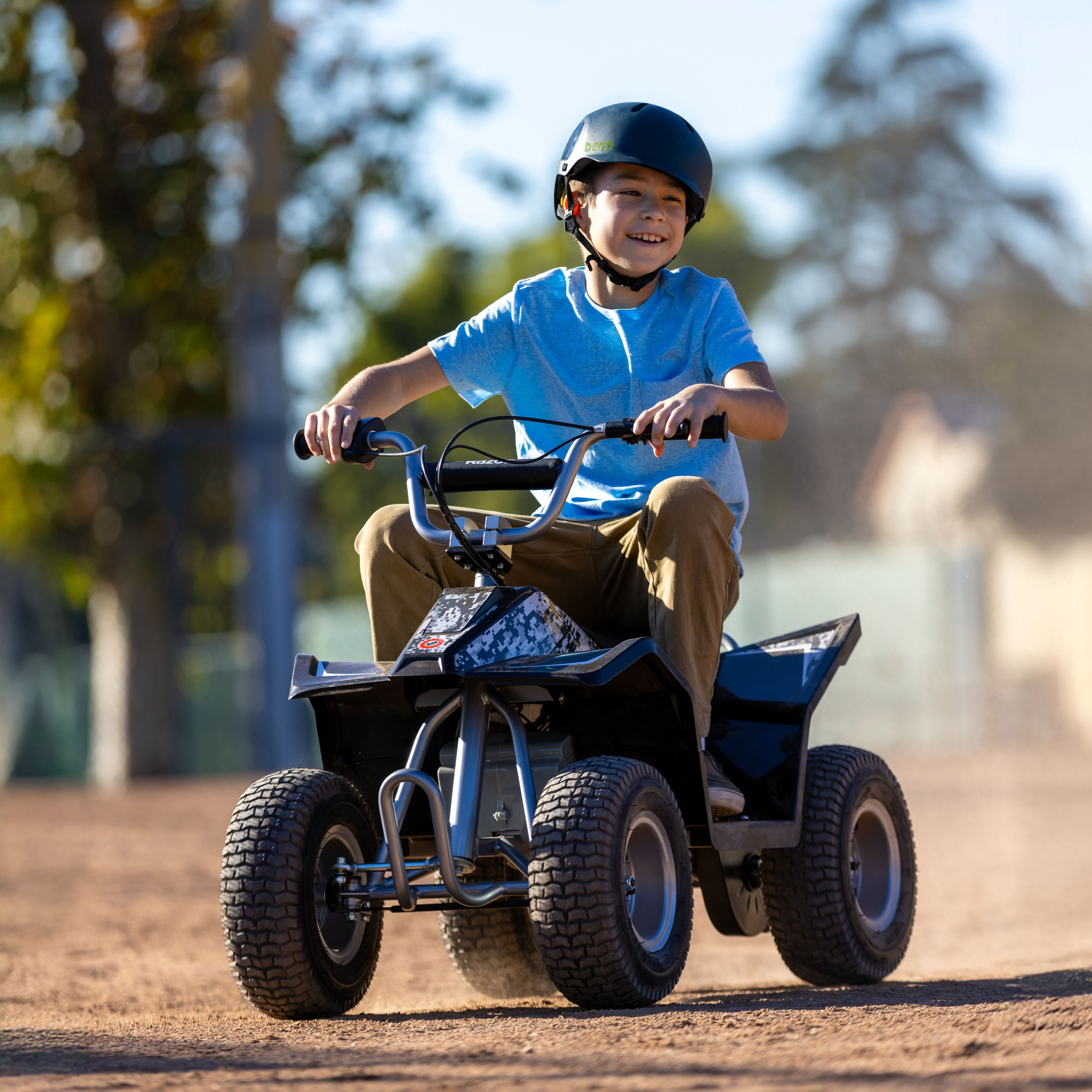 Razor Dirt Quad - 24V Electric Powered Ride-on for Kids 8+, up to 8 mph, Forward/Reverse Drive Mode - Image 7