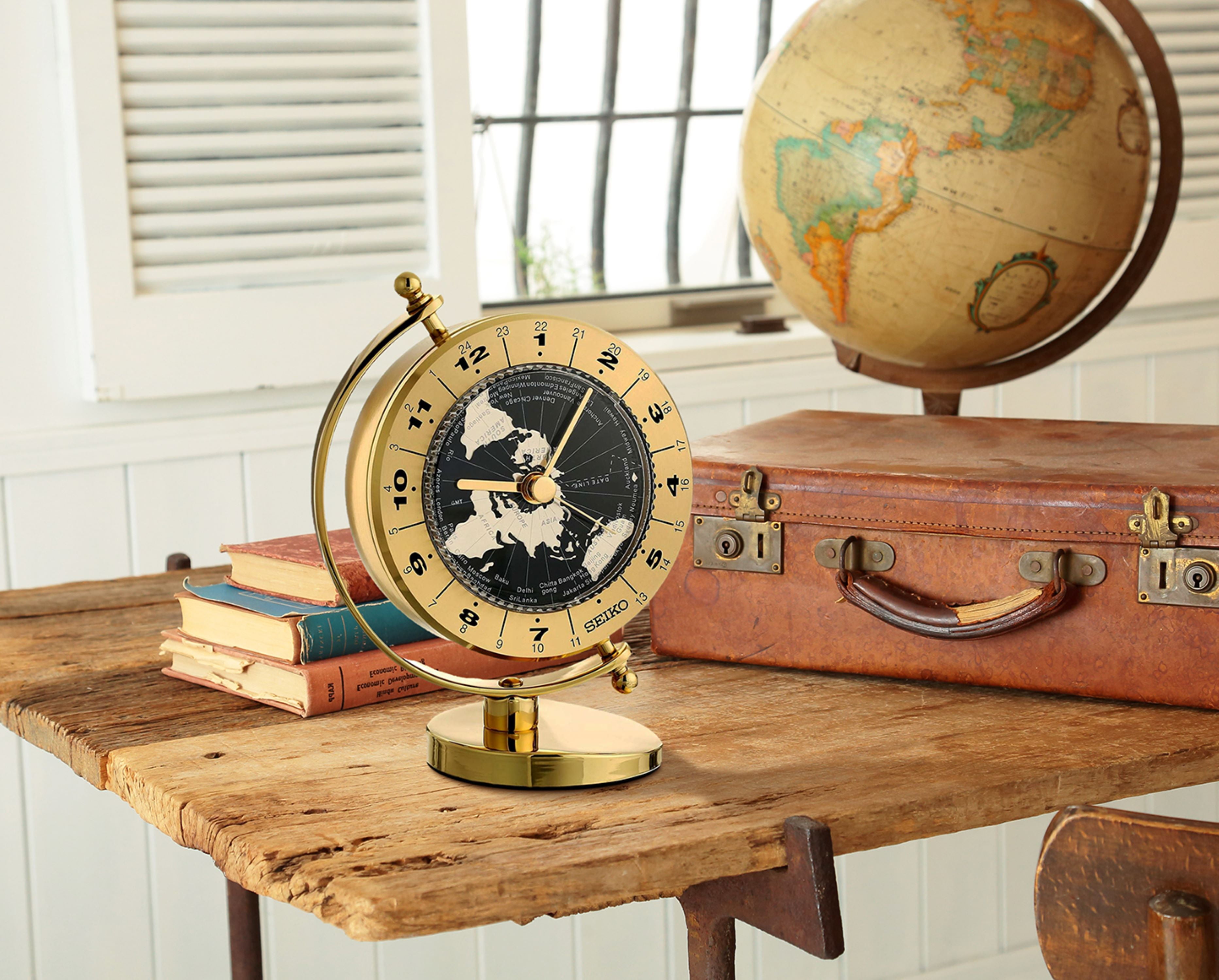 QHG106GLH Desk & Table Clock, Golden - Image 5