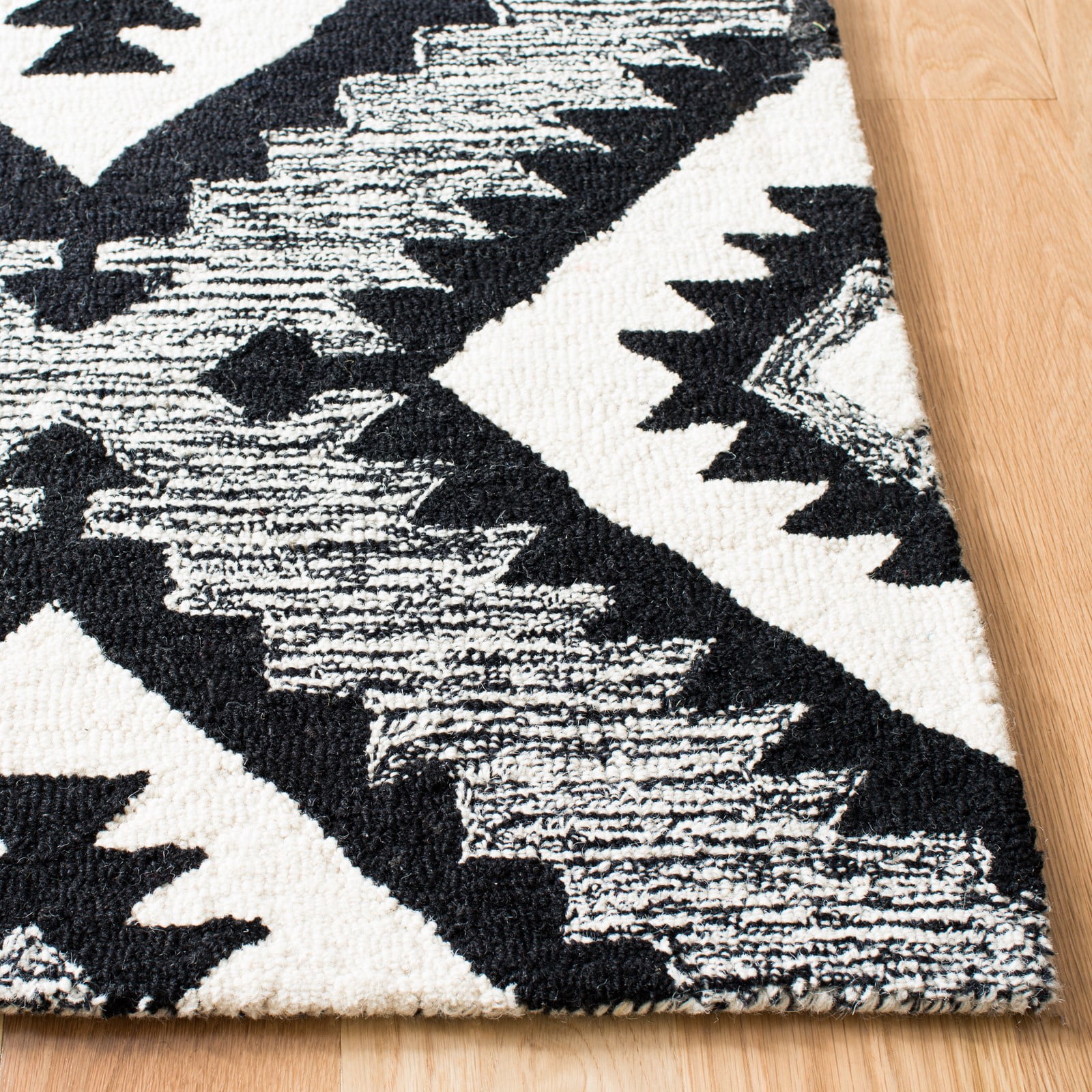 SAFAVIEH Aspen Michaelangelo Southwestern Wool Area Rug, Charcoal/Black, 5' x 8' - Image 8