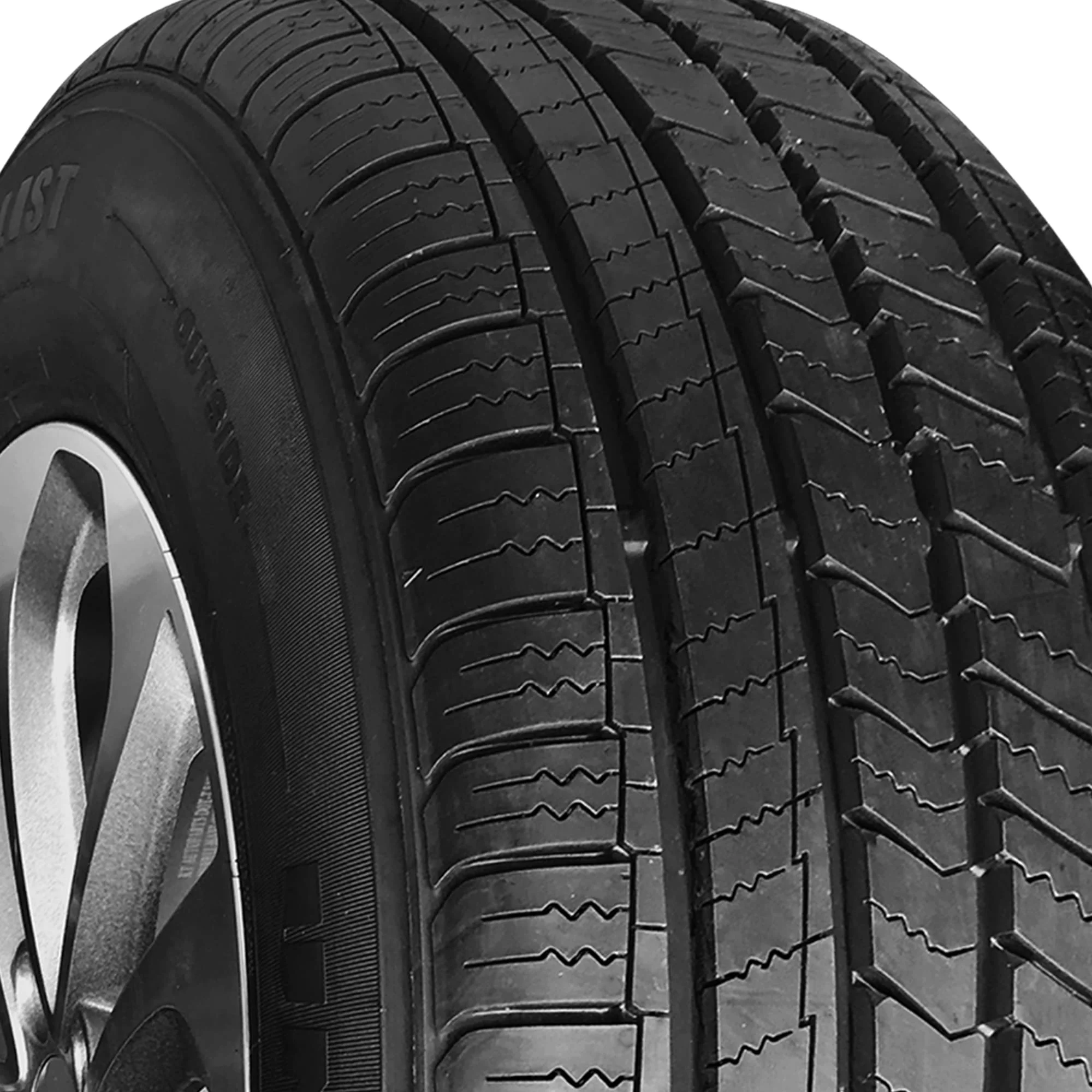 Finalist UN-CUV All Season 245/55R19 103V Passenger Tire - Image 3