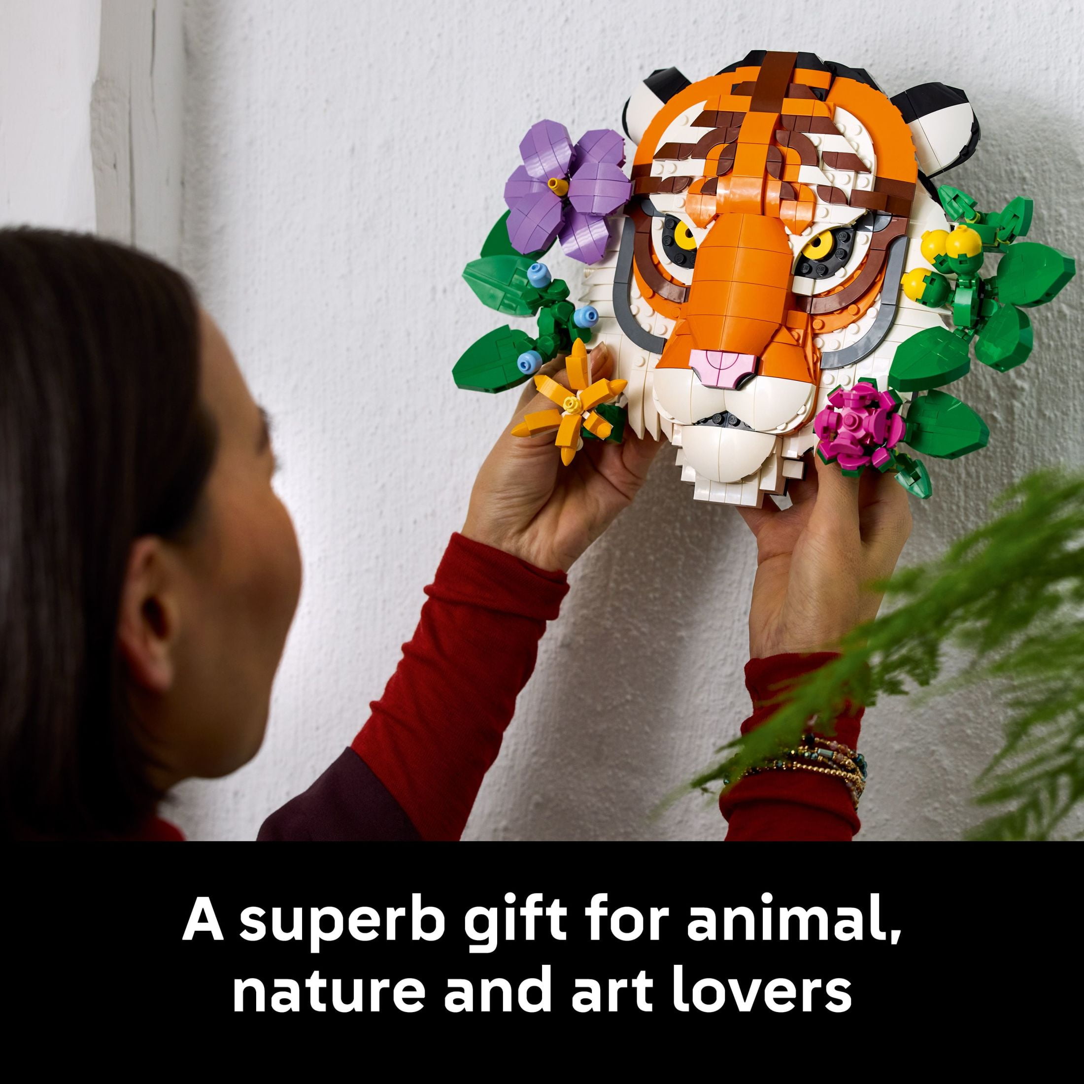 LEGO Art The Fauna Collection – Tiger, Building Set for Adults 18+ - New Home or Housewarming Gift Idea - Collectible DIY Kit for Men and Women Who Enjoy Arts and Crafts - 31217 - Image 2