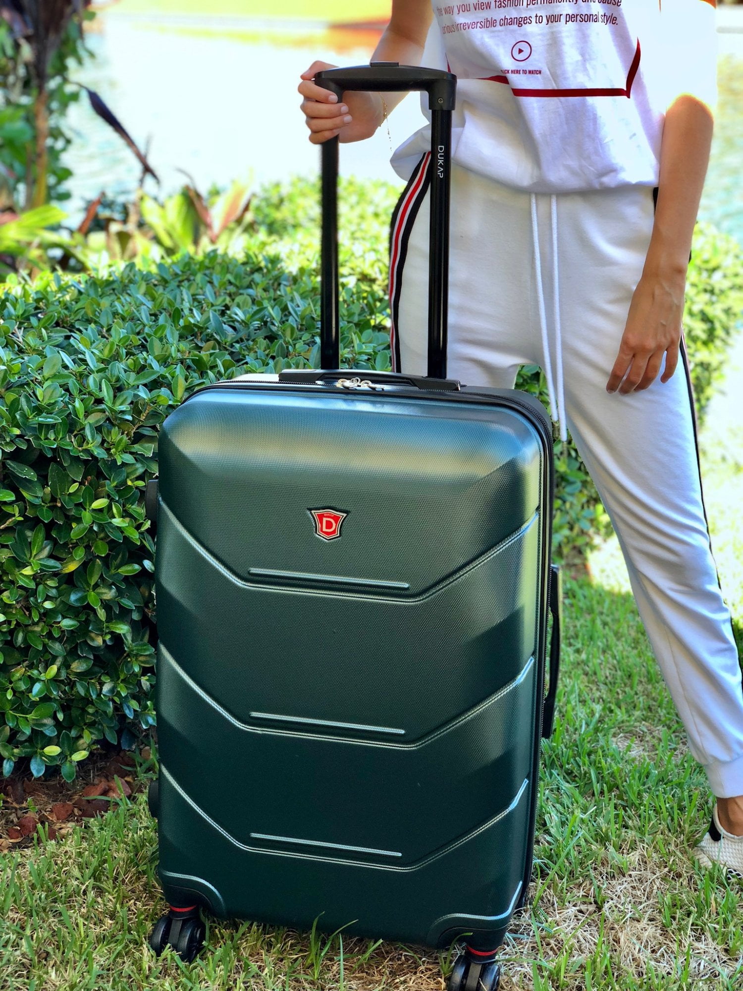 DUKAP Zonix 30" Lightweight Hardside Spinner Luggage - Image 7