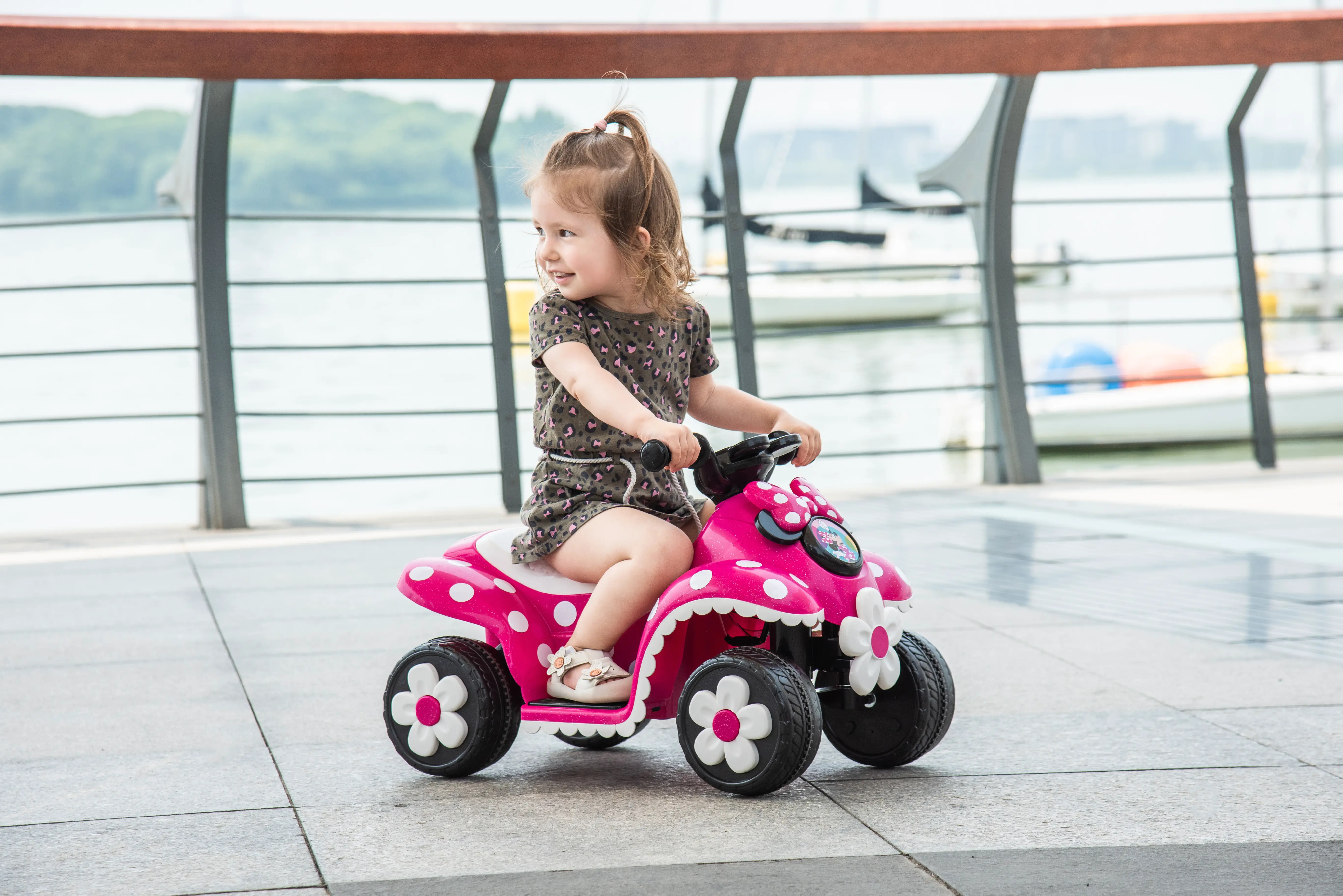 6V Minnie Mouse Quad, Battery Powered Ride-on, Ages 3+ - Image 6