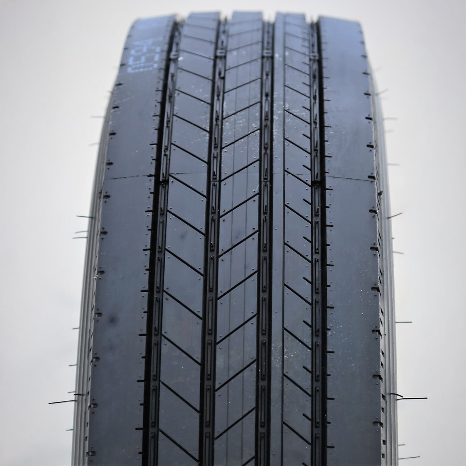 Venom Power Primo Hauler All Steel ST235/80R16 235/80R16 129/125M G 14 Ply Trailer Tire - Image 8