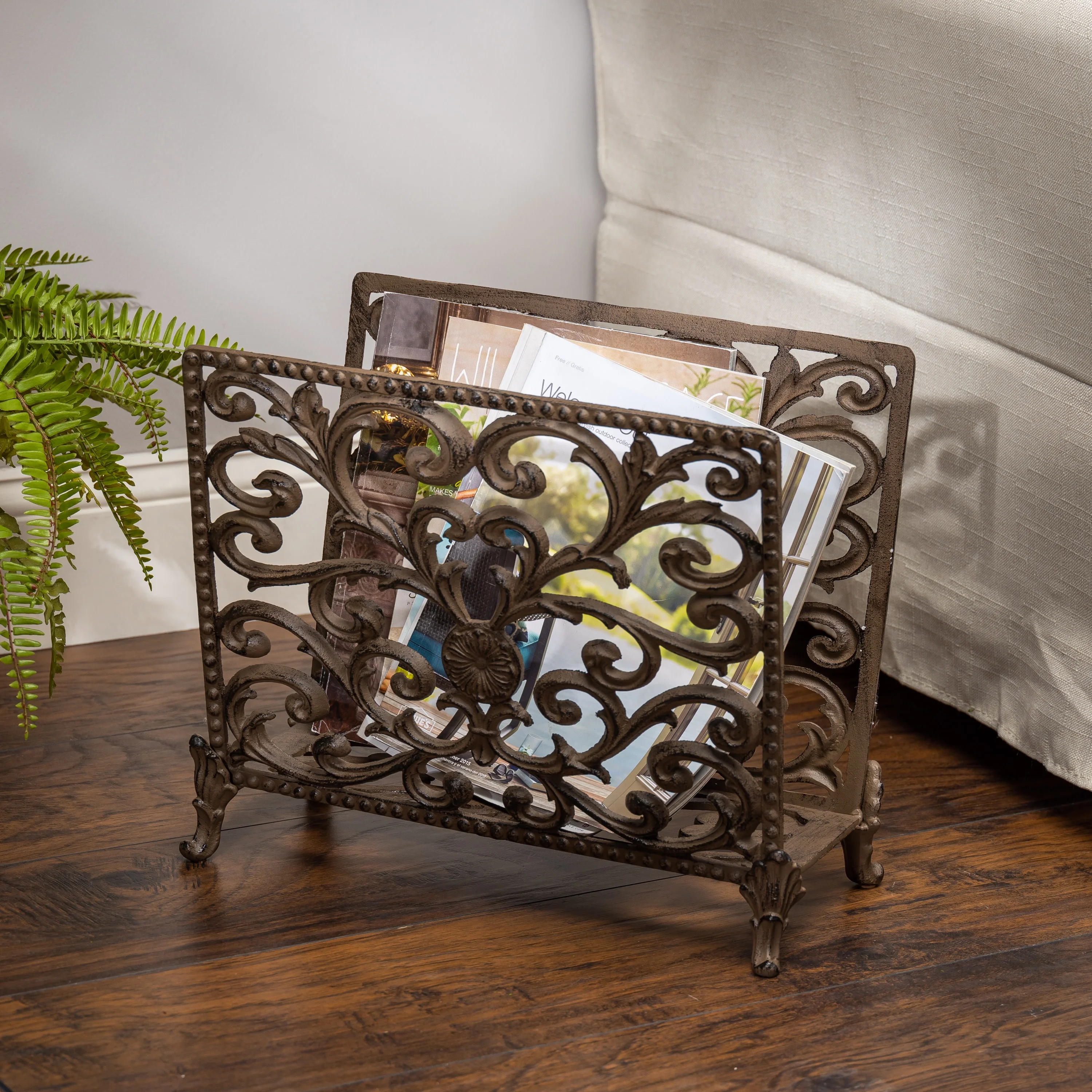 GG Collection 95437 Acanthus Magazine & Towel Holder, Brown - Image 2