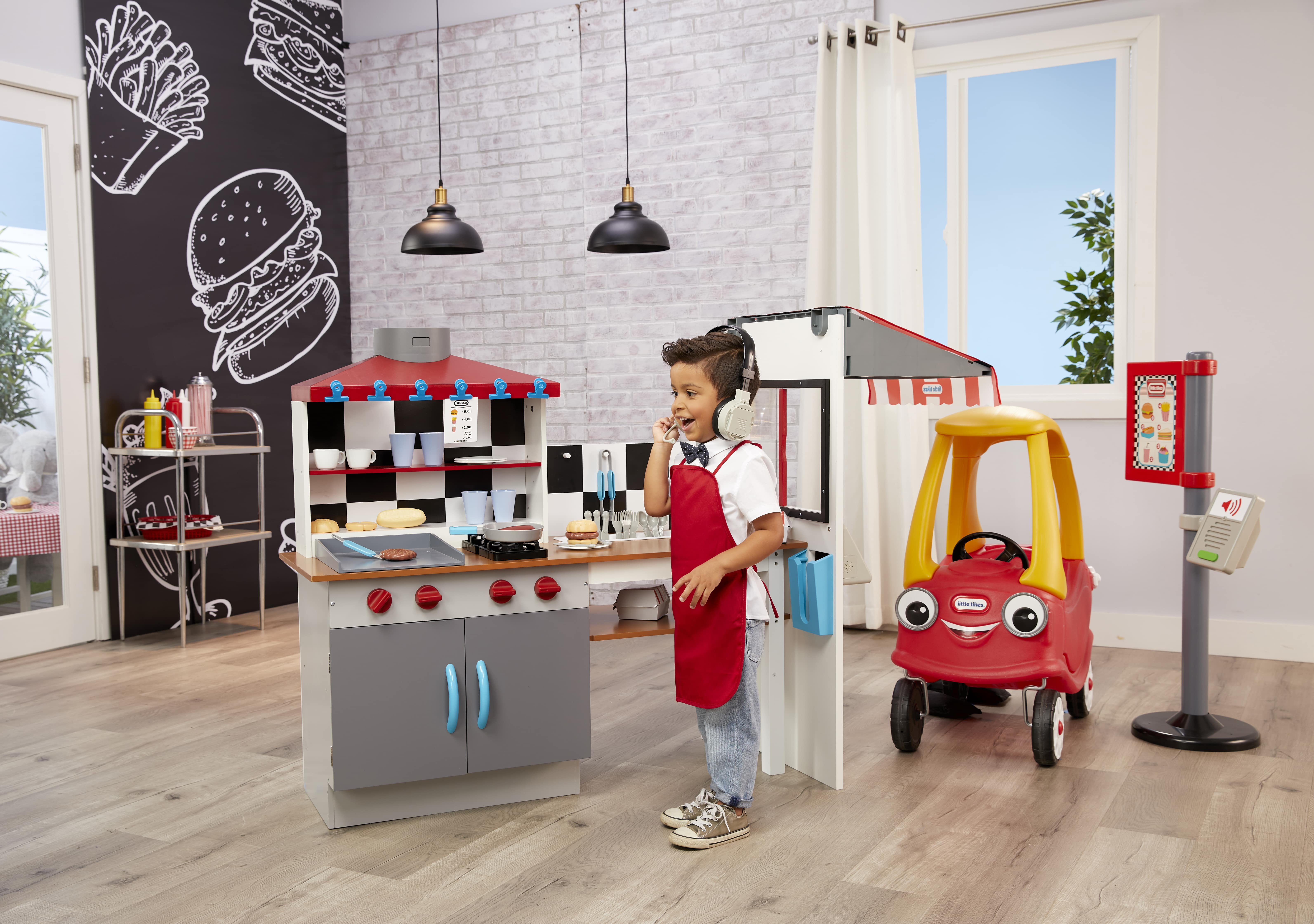 Little Tikes Real Wood Drive-Thru Diner 40-Piece Wooden Pretend Play Kitchen Toys Playset, Realistic Lights & Sounds, Dual-Sided Play, Multi-Color- For Kids Girls Boys Ages 3 4 5+ - Image 9