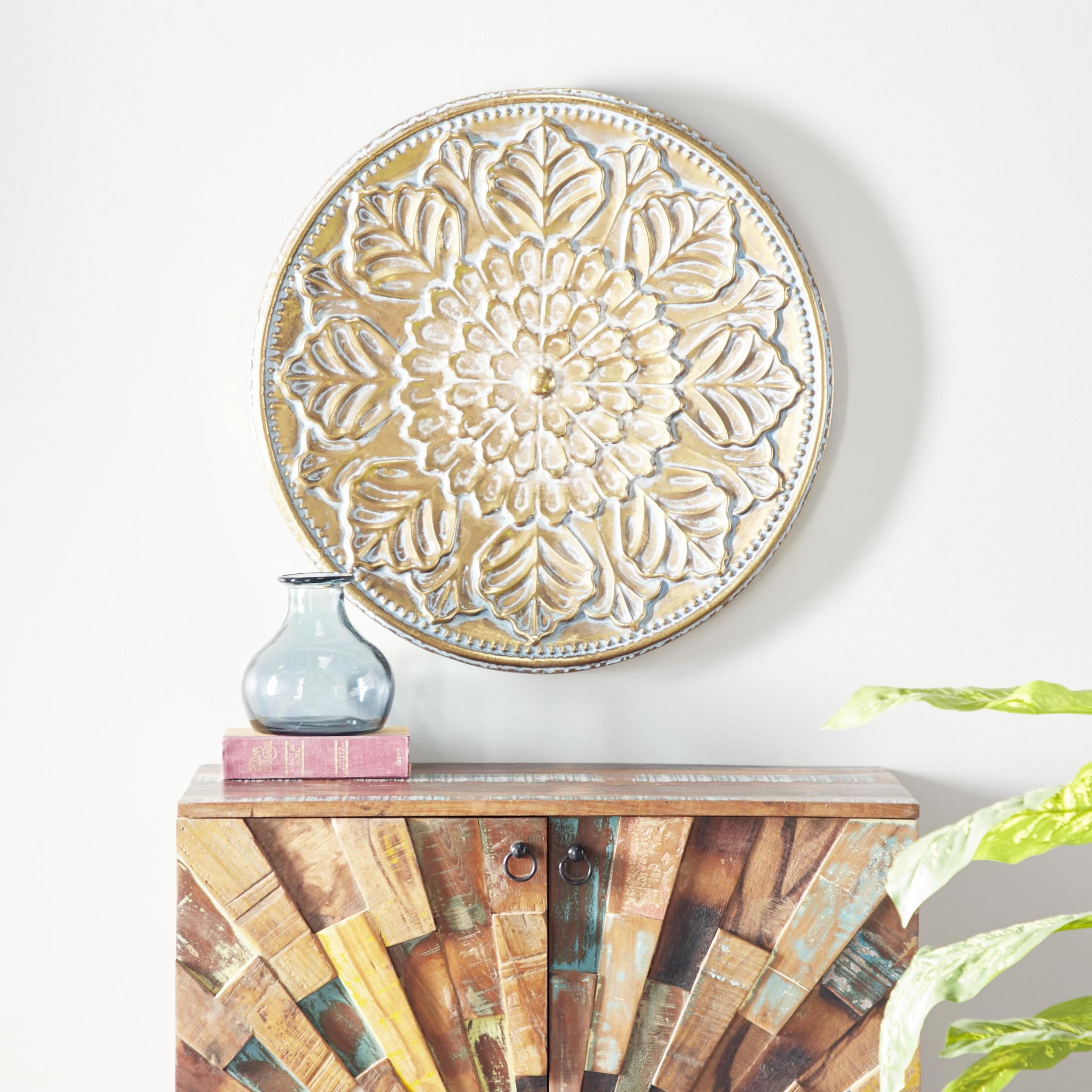 DecMode Gold Metal Plate Wall Decor with Embossed Details - Image 8