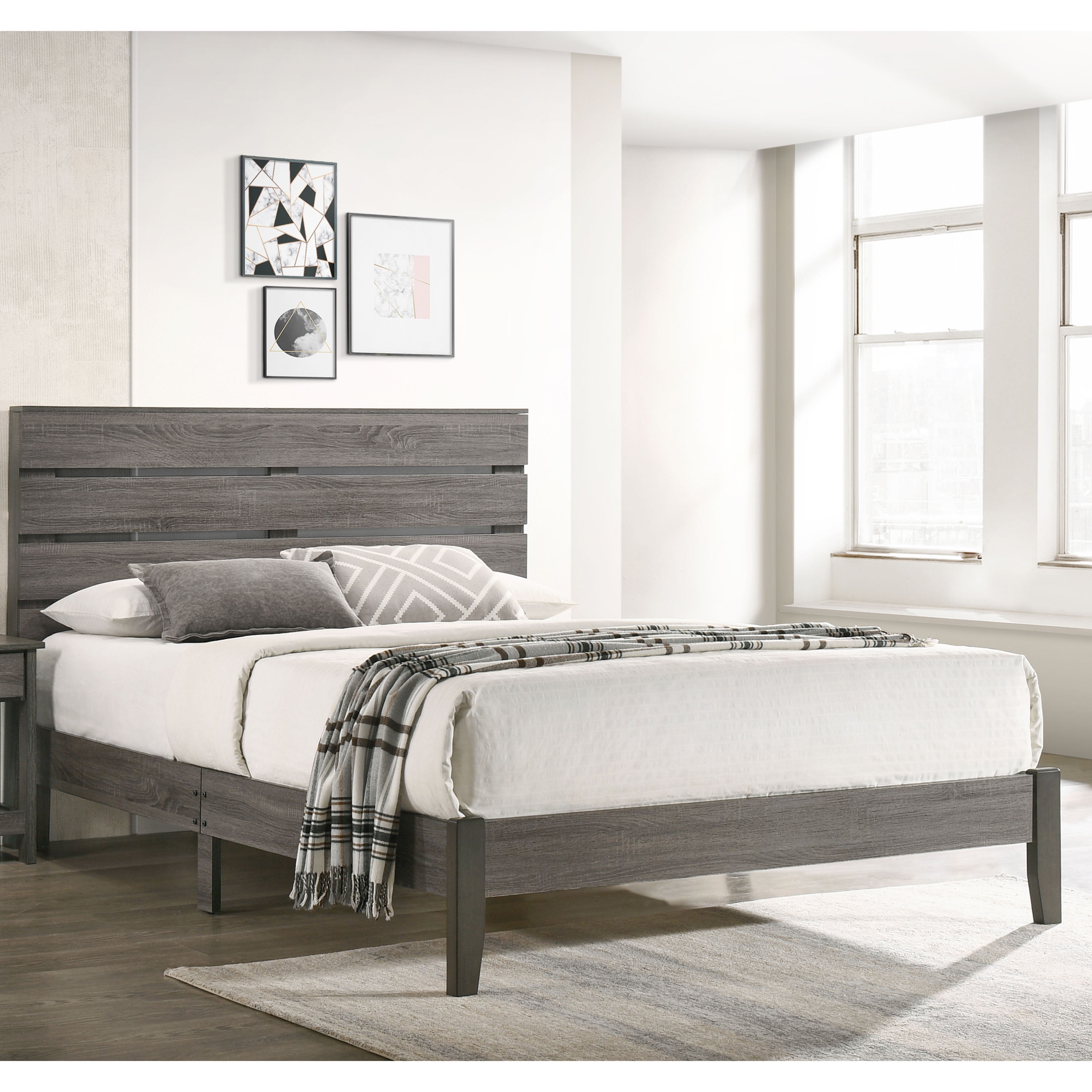 Furniture of America Korvar Wood Platform Bed, California King, Gray - Image 4