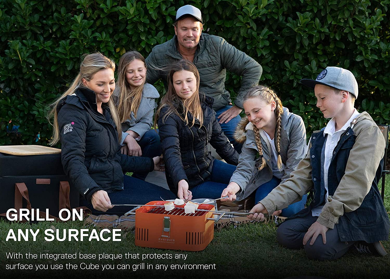 Everdure Portable Charcoal Grill and Premium Carry Bag - Image 3