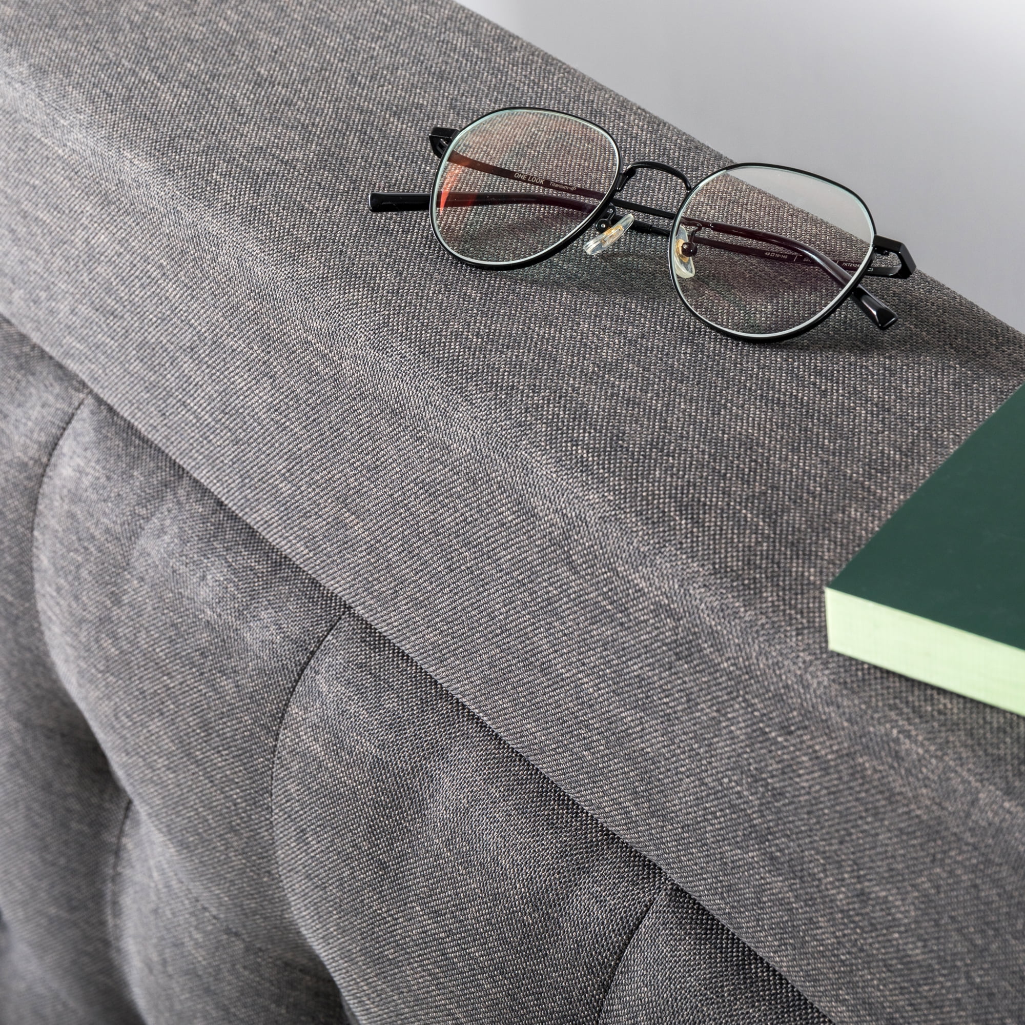 Zinus 40" Dachelle Upholstered Platform Bed Frame Dark Gray, Full - Image 8