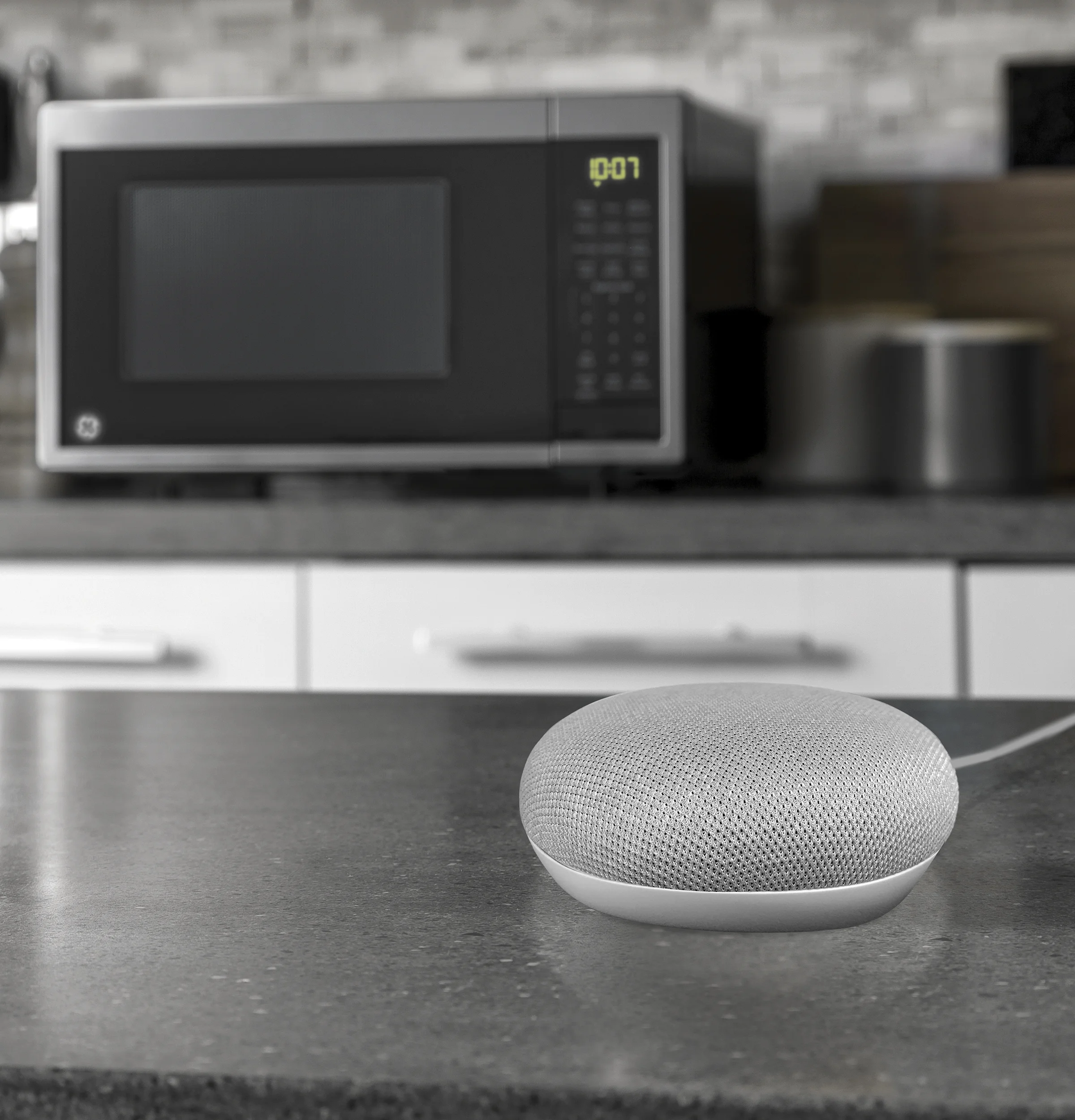 GE® 0.9 Cu. Ft. Capacity Smart Countertop Microwave Oven with Scan-To-Cook Technology - Image 8