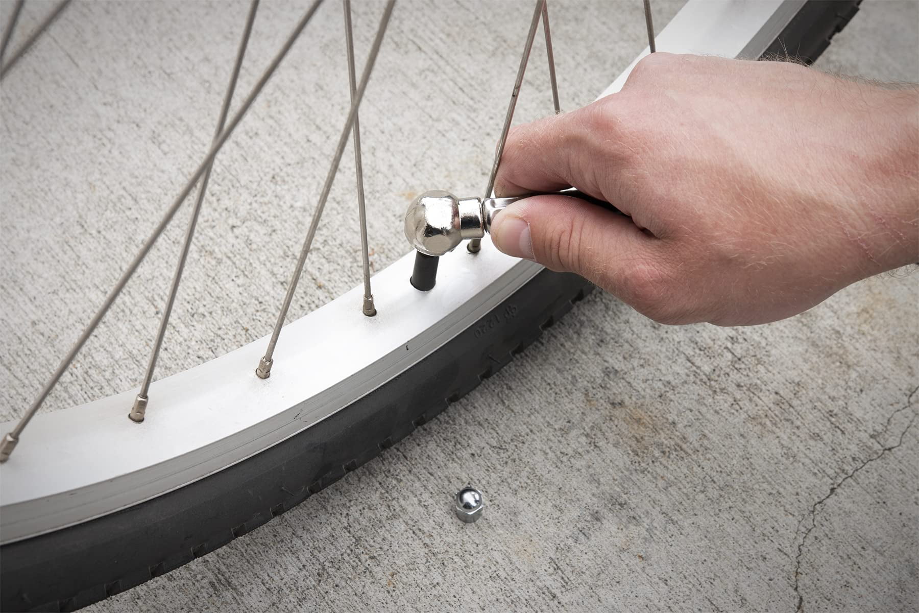 Wilmar W10011 Performance Tool 11-Gallon Portable Air Tank - Image 10