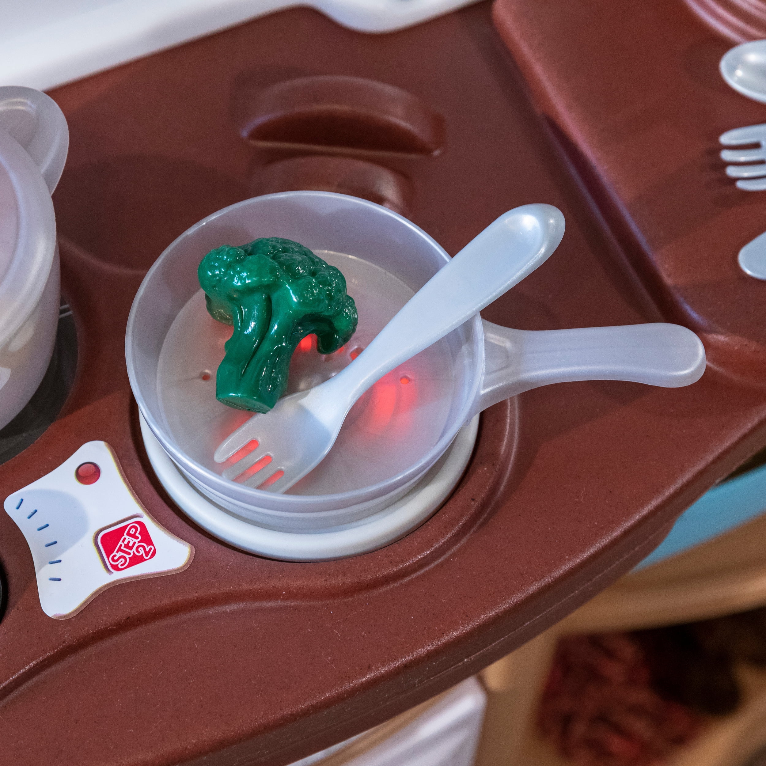 Step2 Fun with Friends Tan Toddler Plastic Play Kitchen Play Set - Image 6