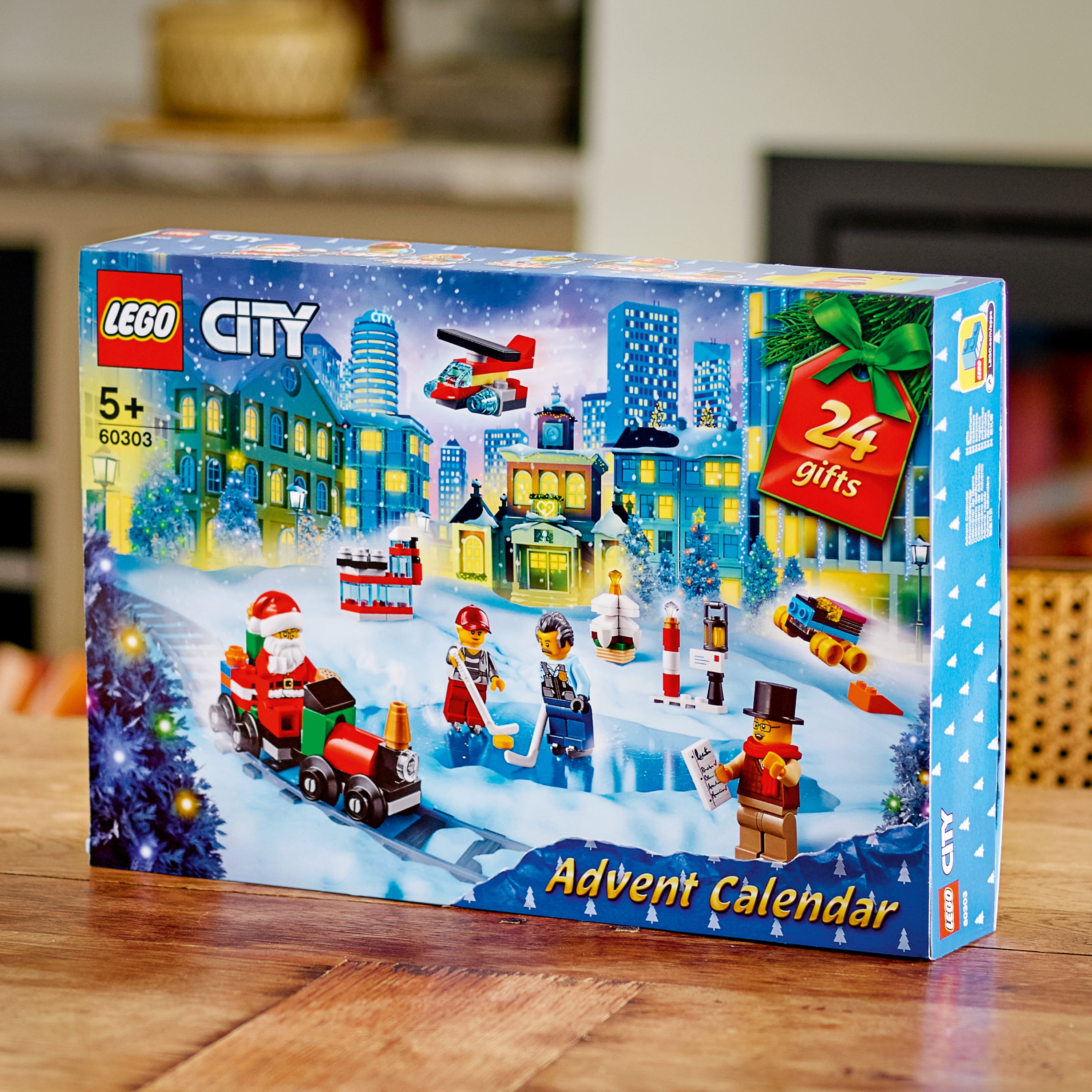 LEGO City Advent Calendar 60303 Building Toy (349 Pieces) - Image 5