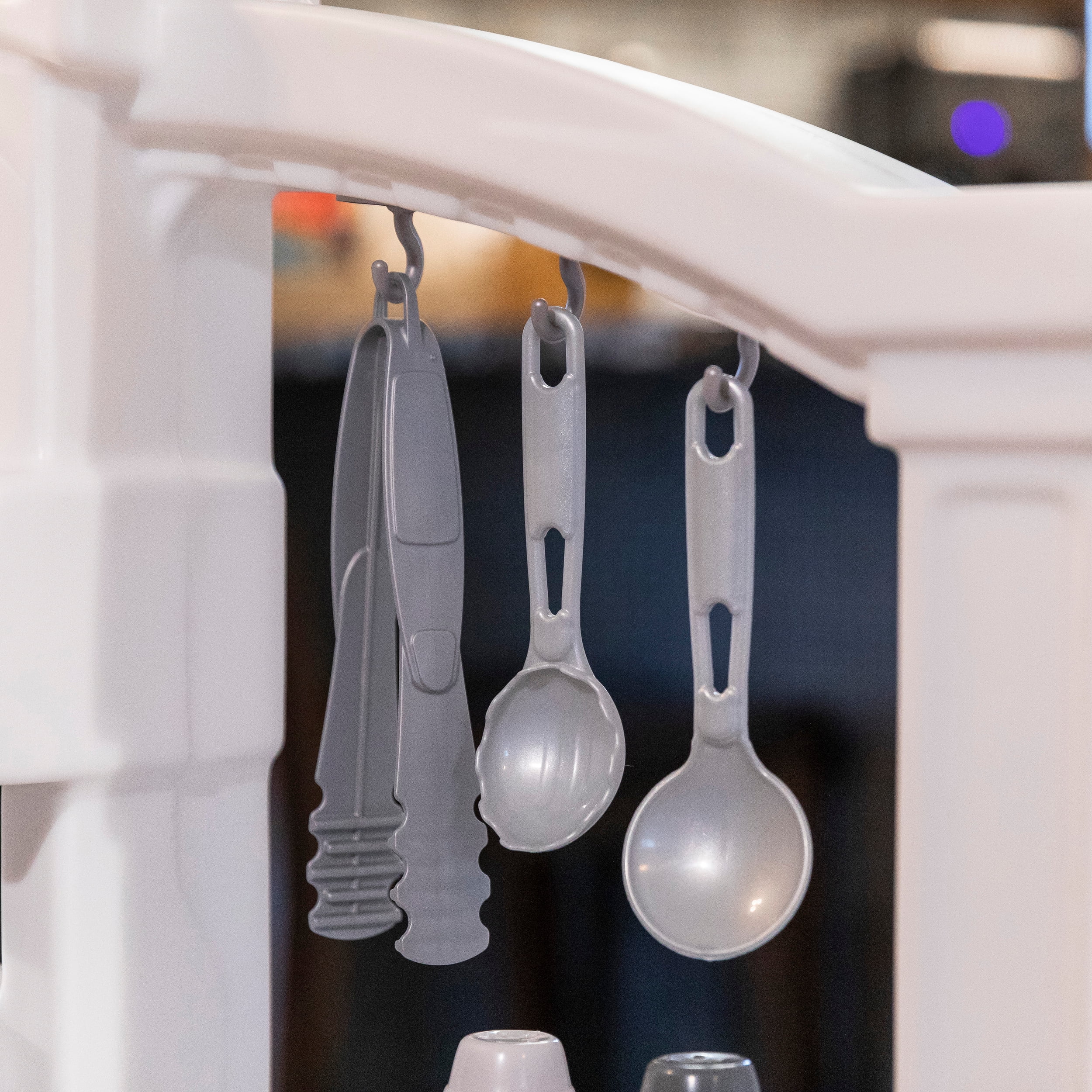 Step2 Fun with Friends Tan Toddler Plastic Play Kitchen Play Set - Image 9