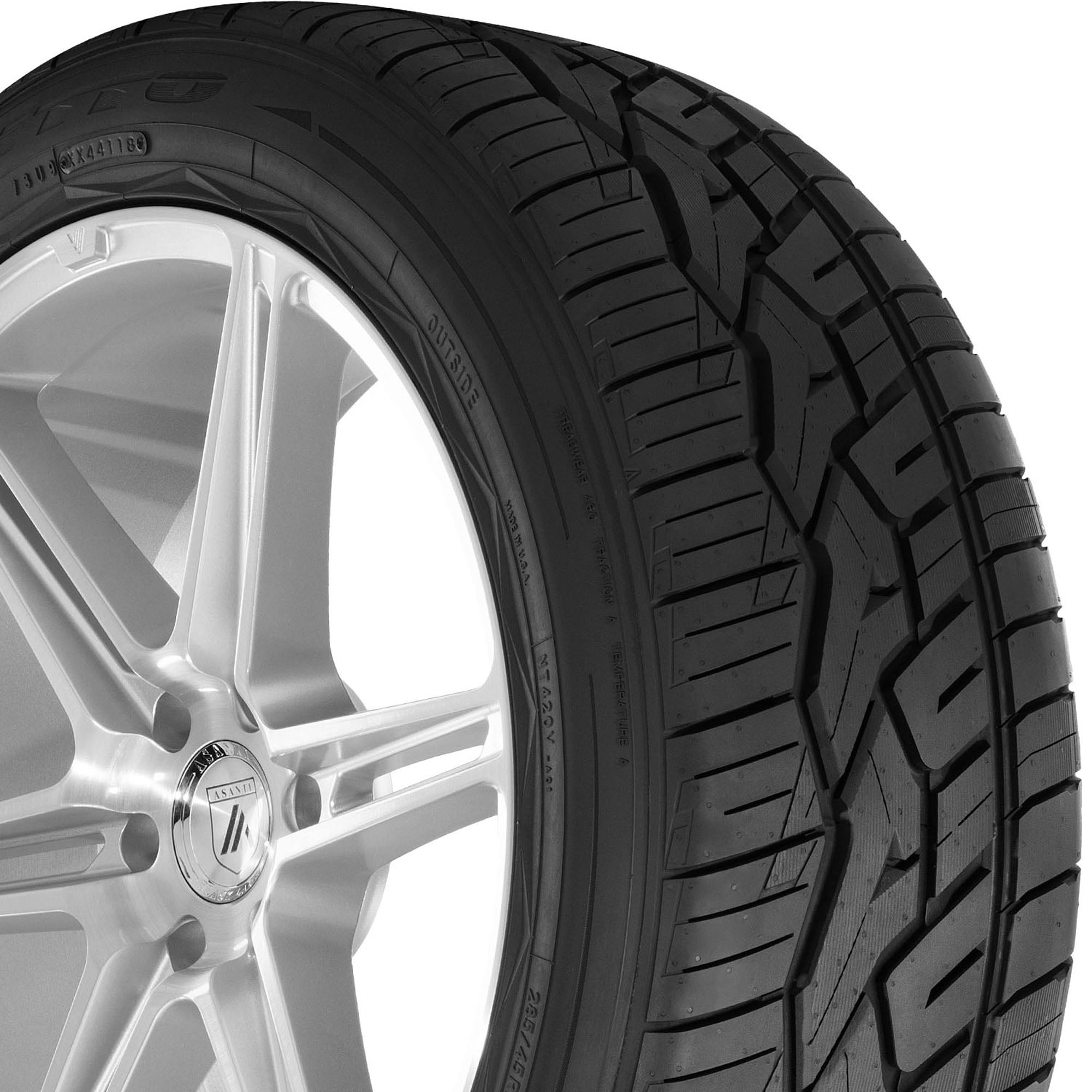 Nitto NT420V All Season 275/55R20 117H XL Light Truck Tire - Image 3