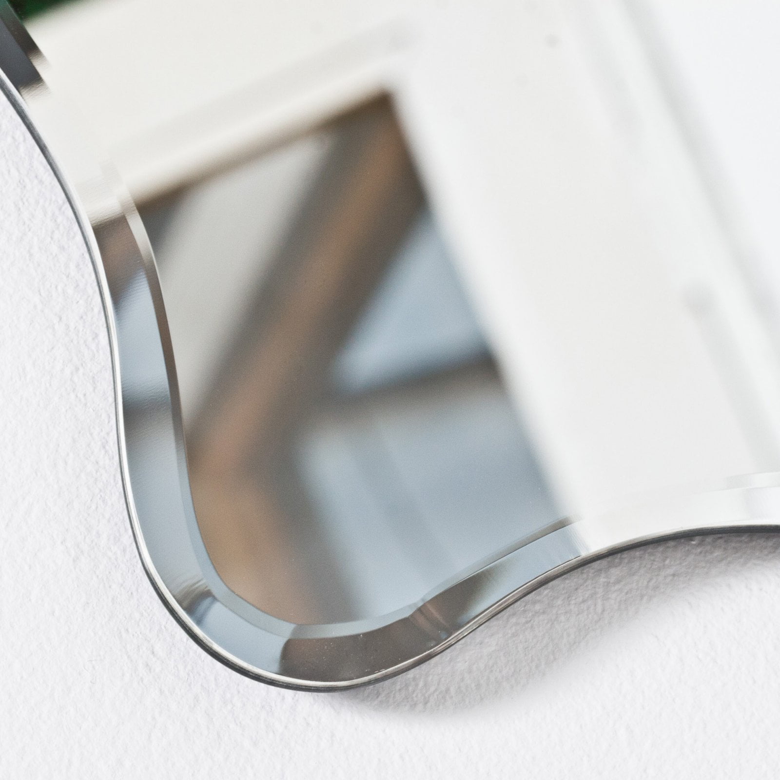 Décor Wonderland Angelina Modern Bathroom Mirror - 23.6W x 31.5H in. - Image 9