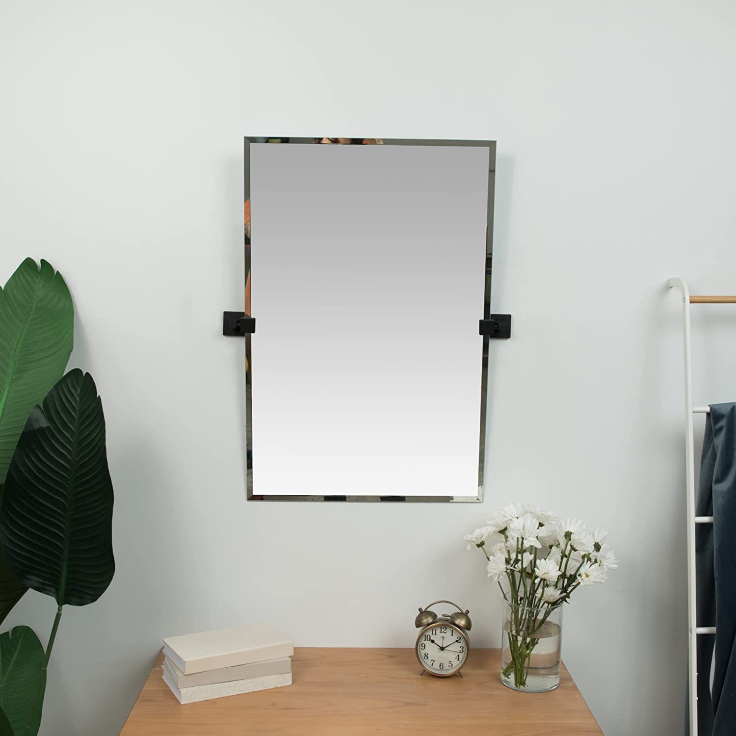 Hamilton Hills 20" X 30" Rectangle Square Black Pivot - Image 7