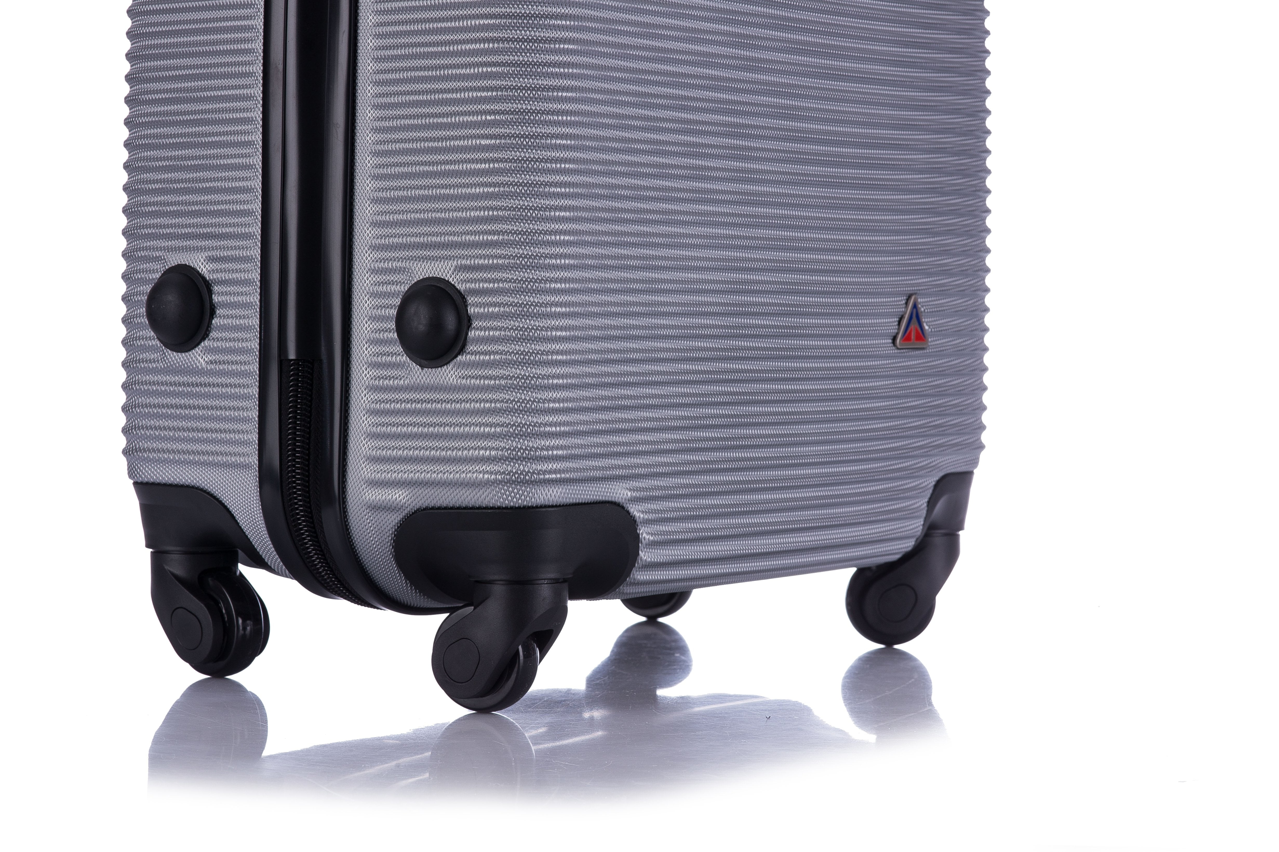 InUSA Royal 20" Hardside Lightweight Luggage with Spinner Wheels, Handle, and Trolley, Silver - Image 3