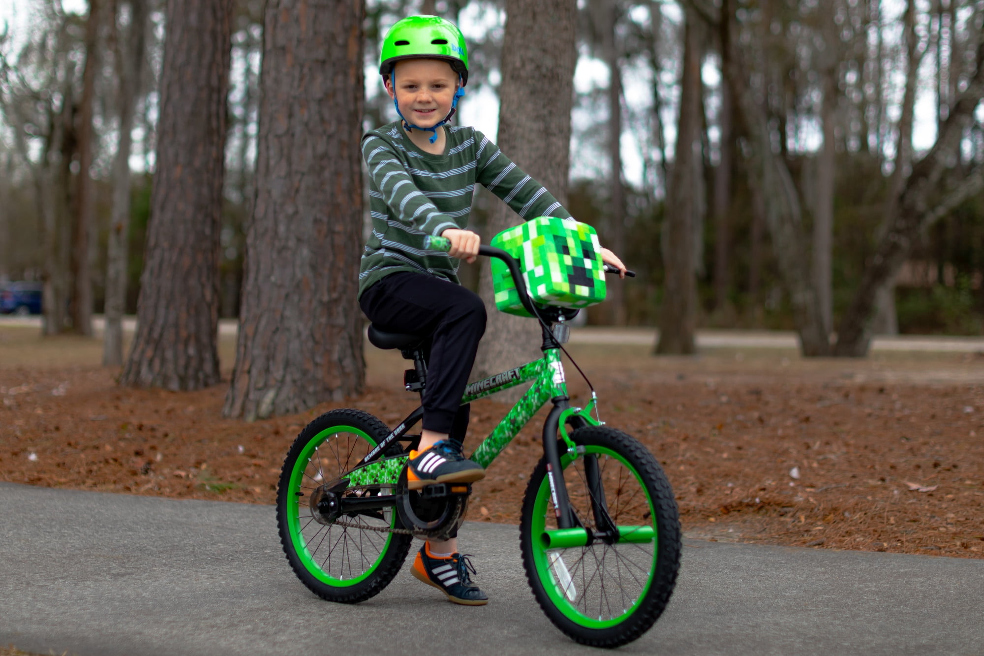 18" Dynacraft Minecraft Unisex BMX Bike, Kids Age 6-9 Years, Green - Image 4