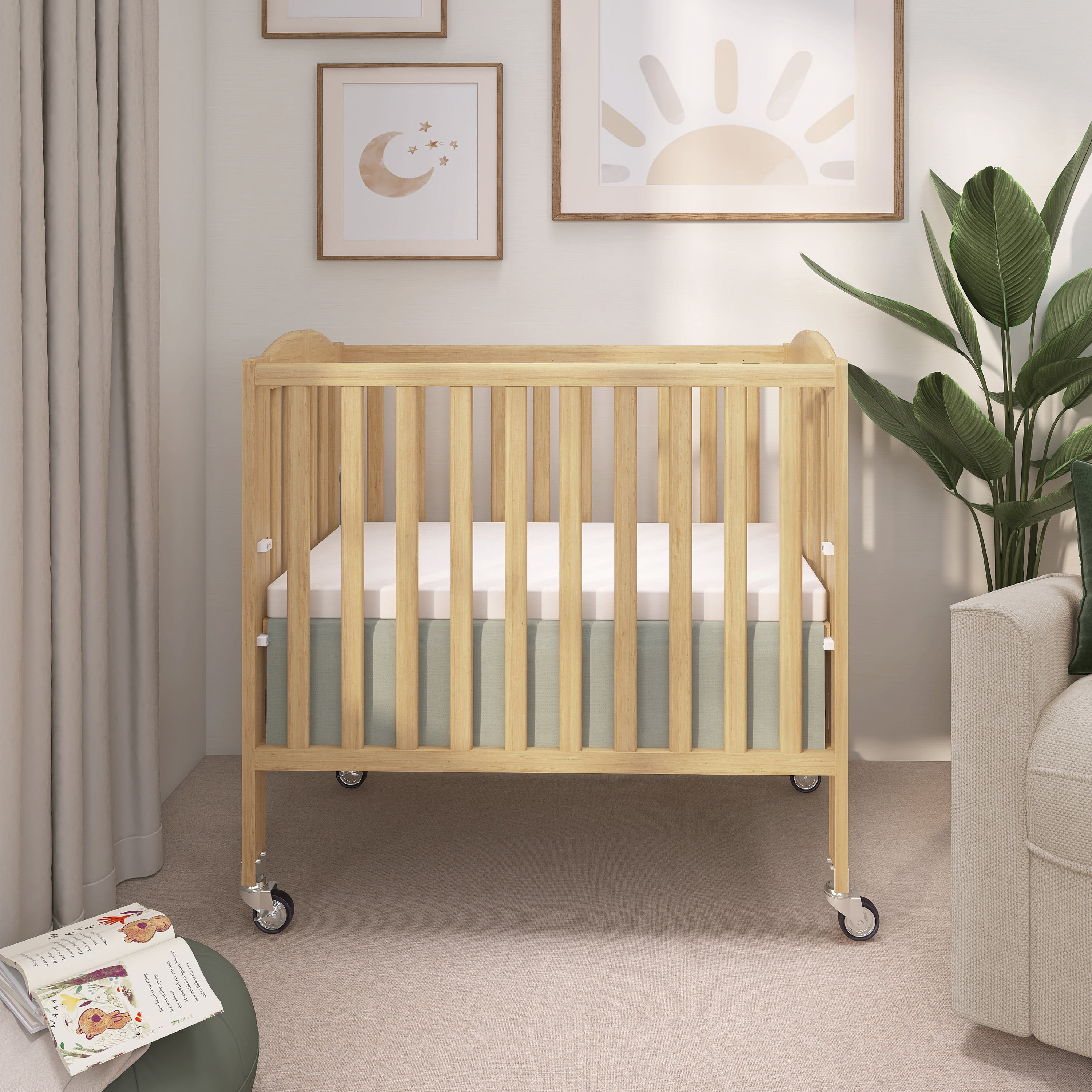 Dream On Me Birch 3-in-1 Folding Portable Mini Crib, Natural - Image 3