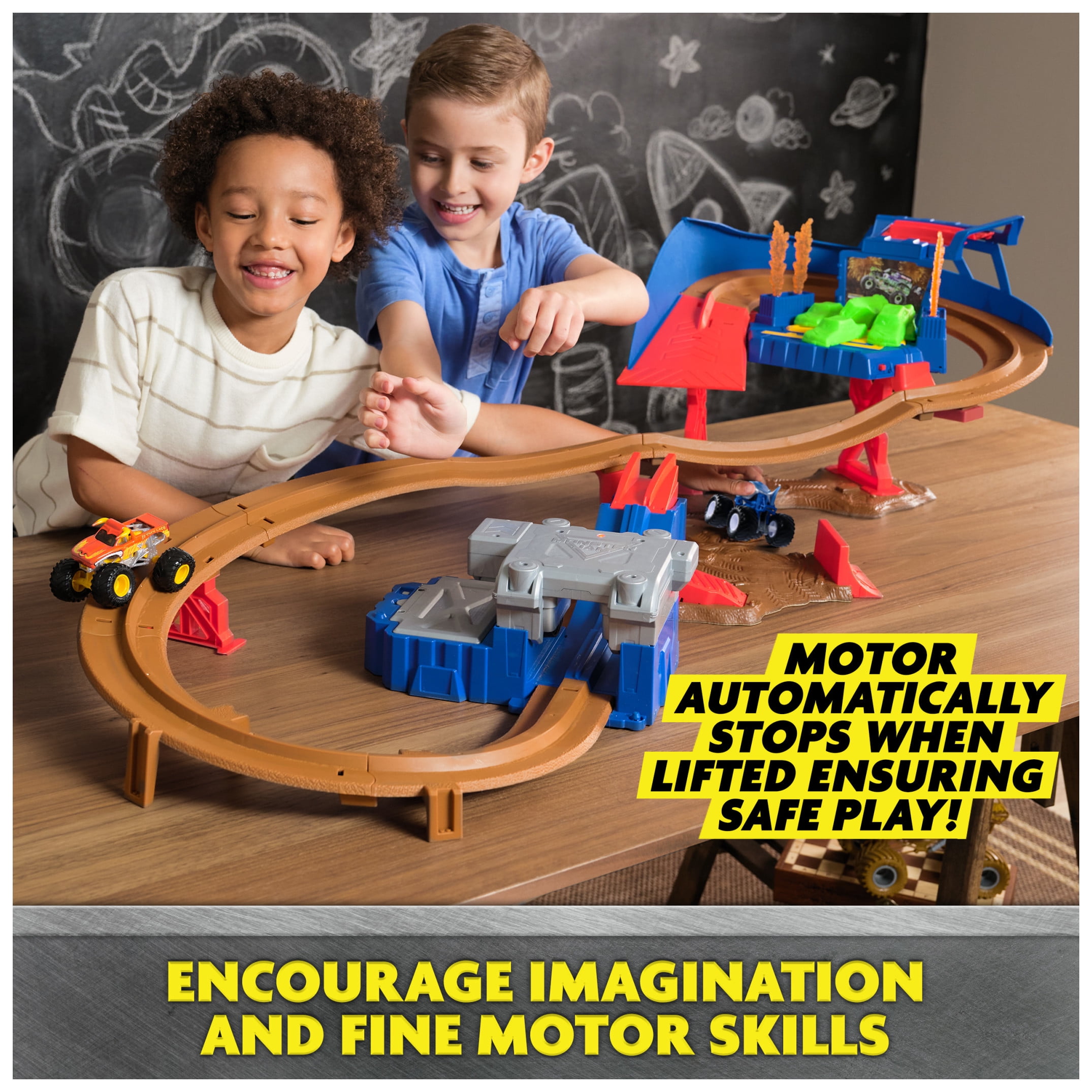 Monster Jam, Supercharge Speedway 46-inch Long Playset with 2 Monster Trucks, for Ages 3 and up - Image 2