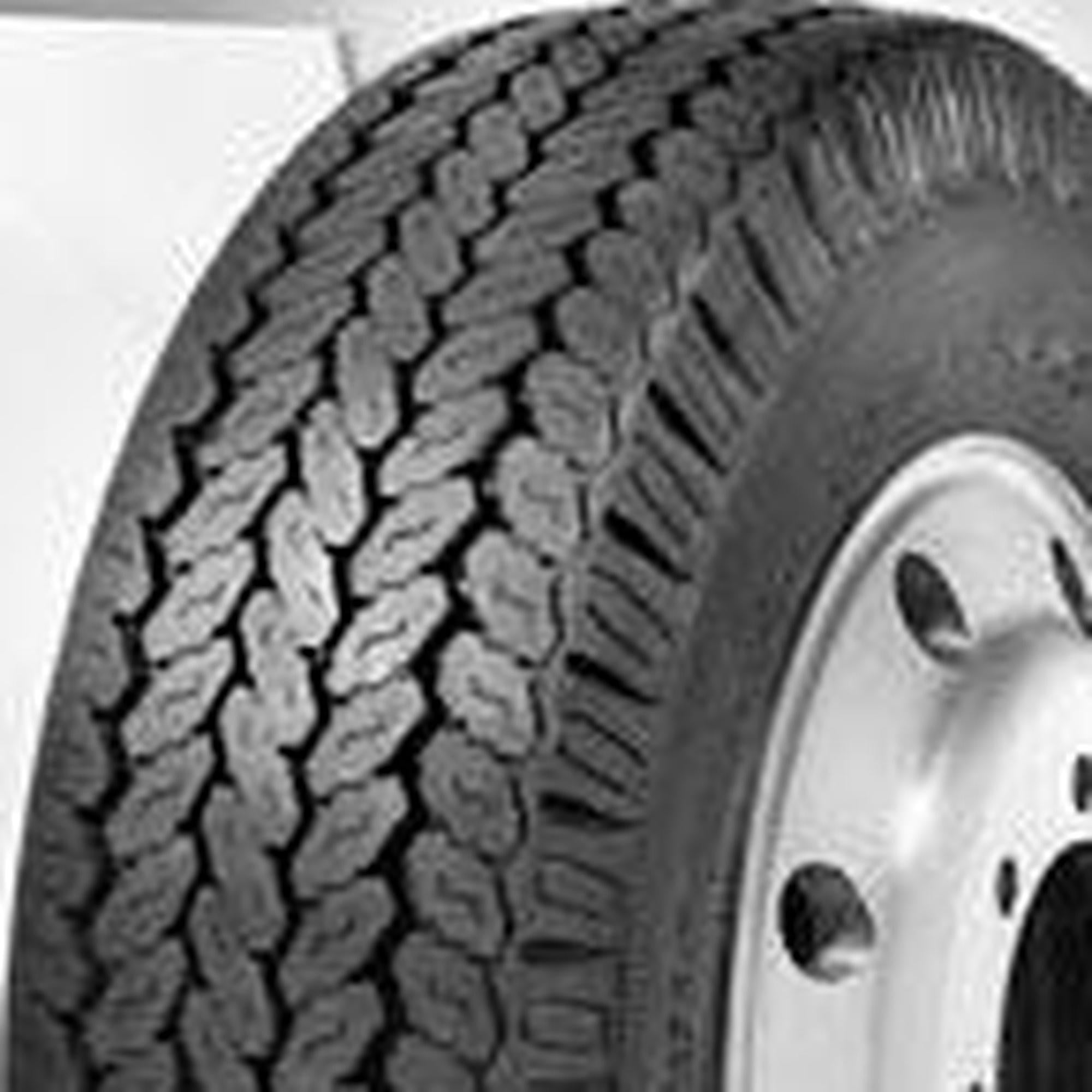 Power King Super Highway 8.25-20 136/132L G Commercial Tire - Image 2