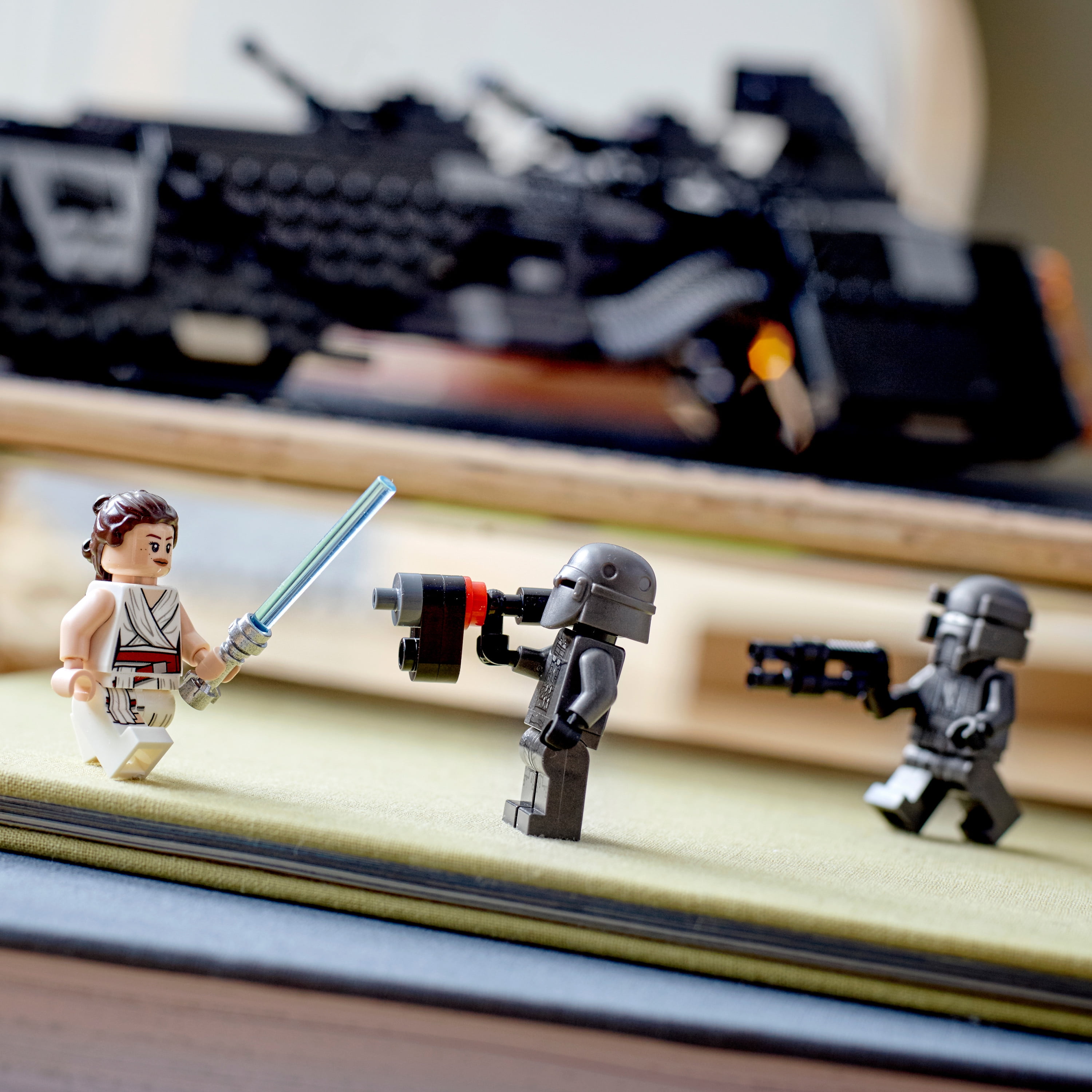 LEGO Star Wars tbd-IP-21-2020 75284 - Image 2