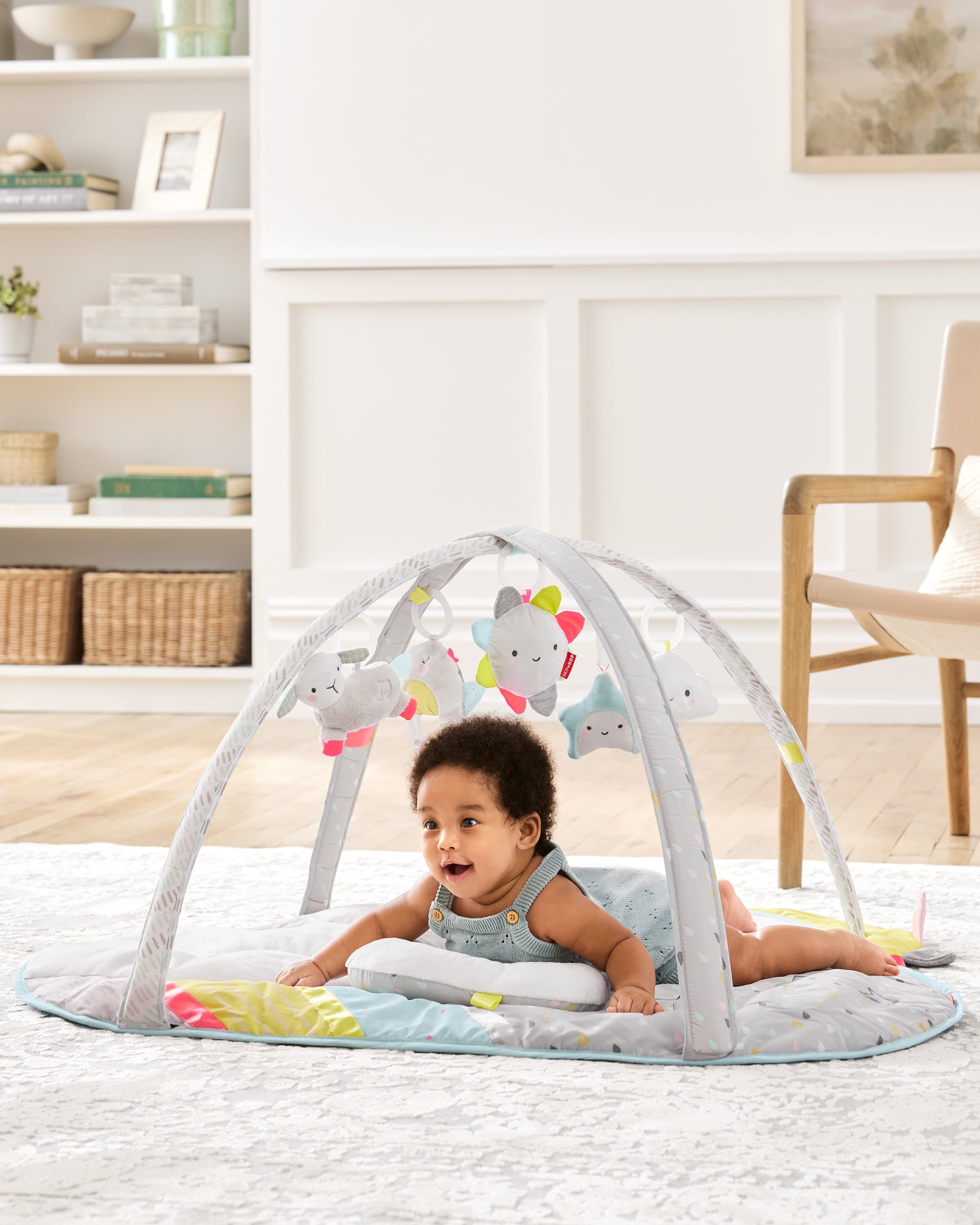 Skip Hop Baby Tummy Time Mat, 3-in-1 Activity Play Gym, Age 0+, Silver Lining Cloud, Grey - Image 4