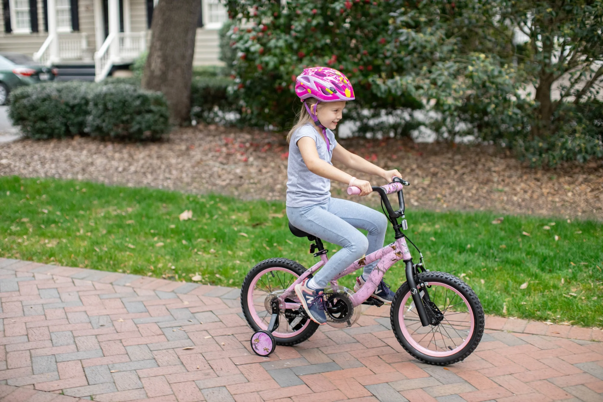 Dynacraft Realtree 16-Inch Girls BMX Bike For Age 5-7 Years - Image 8