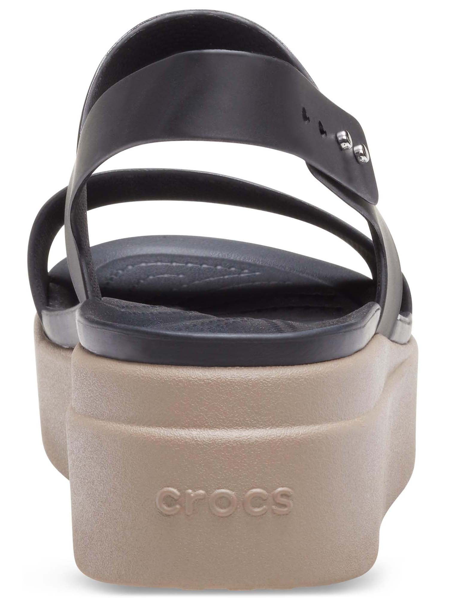 Crocs Women's Brooklyn Low Wedge Platform Sandal - Image 5