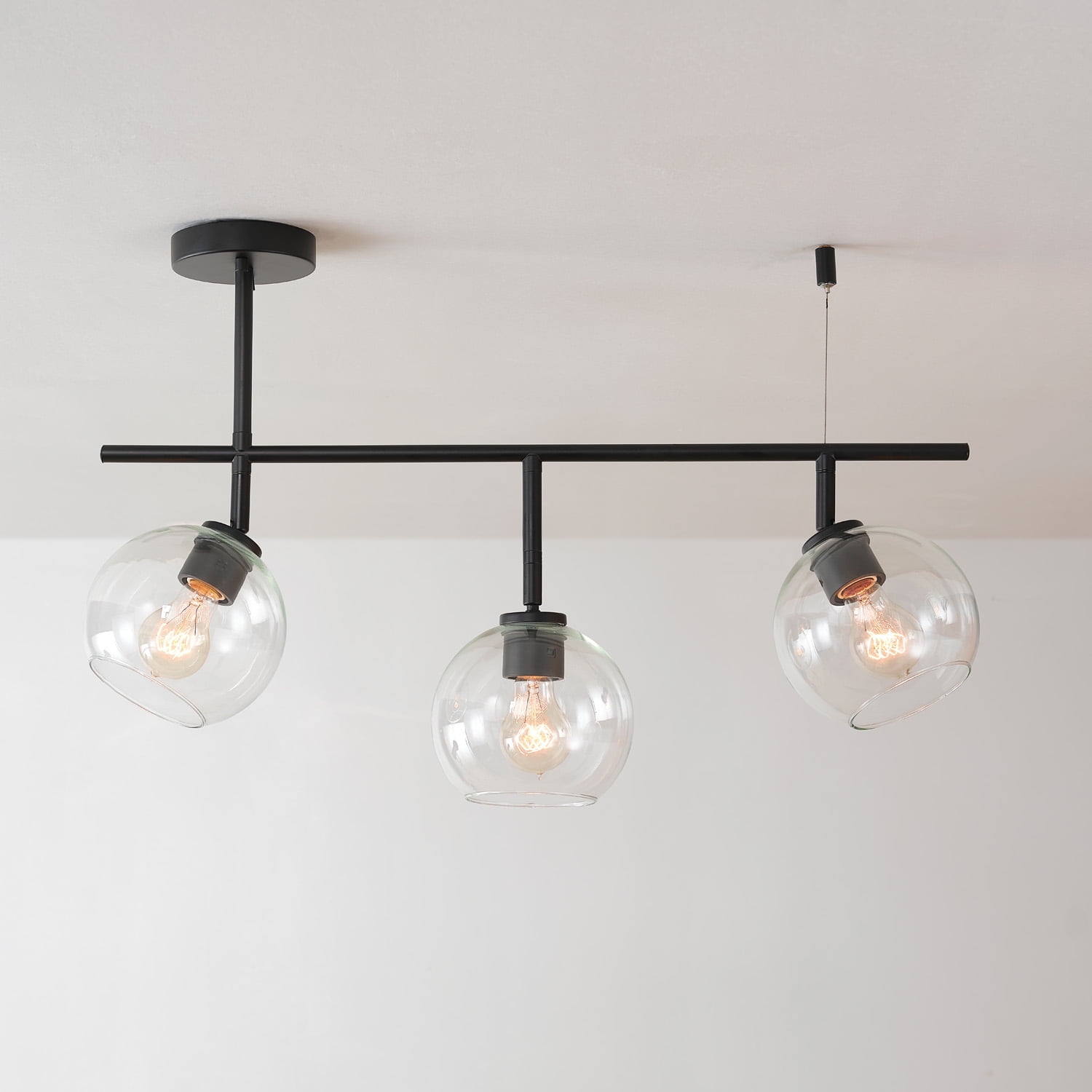 Globe Electric Mika 3-Light Matte Black Track Lighting - Image 4