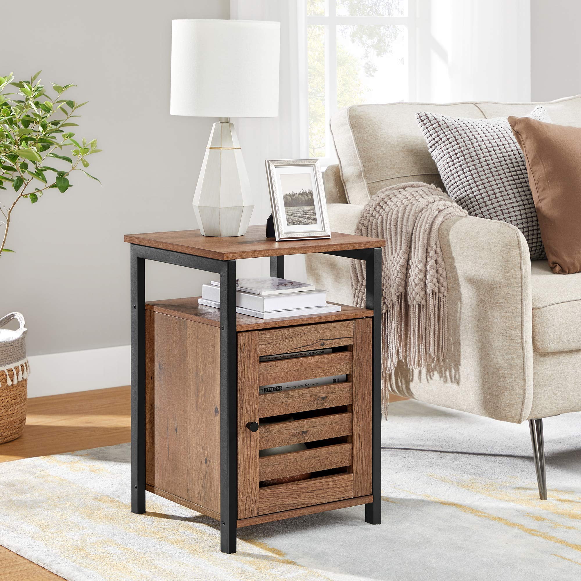 Nightstand - Industrial Style End Table with Adjustable Shelf - Steel Frame - Bedroom Furniture in Hazelnut Brown and Black - 15.7 x 15.7 x 23.6 Inches - Image 4