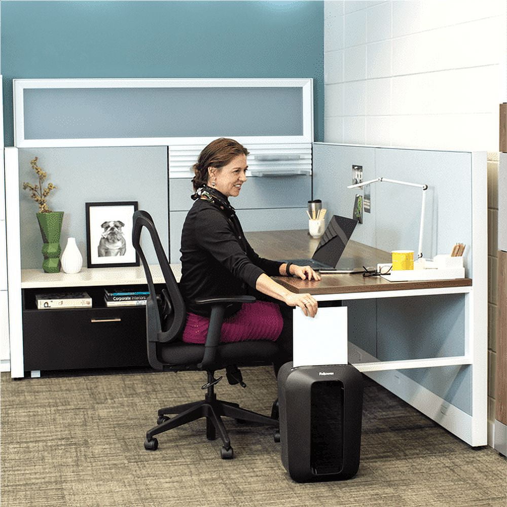 Fellowes LX70-RS 11 Sheet Cross Cut Personal Paper Shredder - Image 2