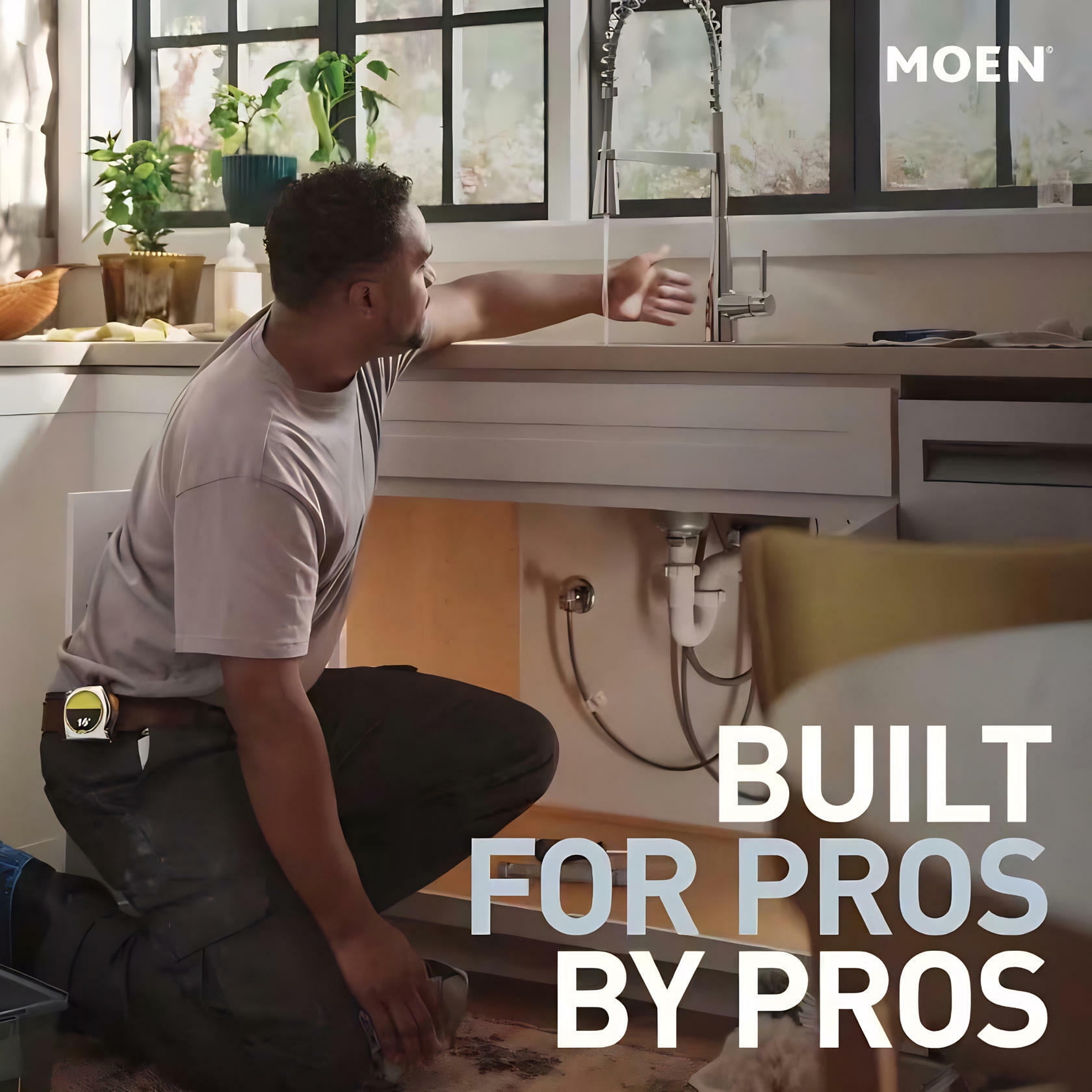 Moen Wrought Iron One-Function 10" Diameter Spray Head Rainshower - Image 2