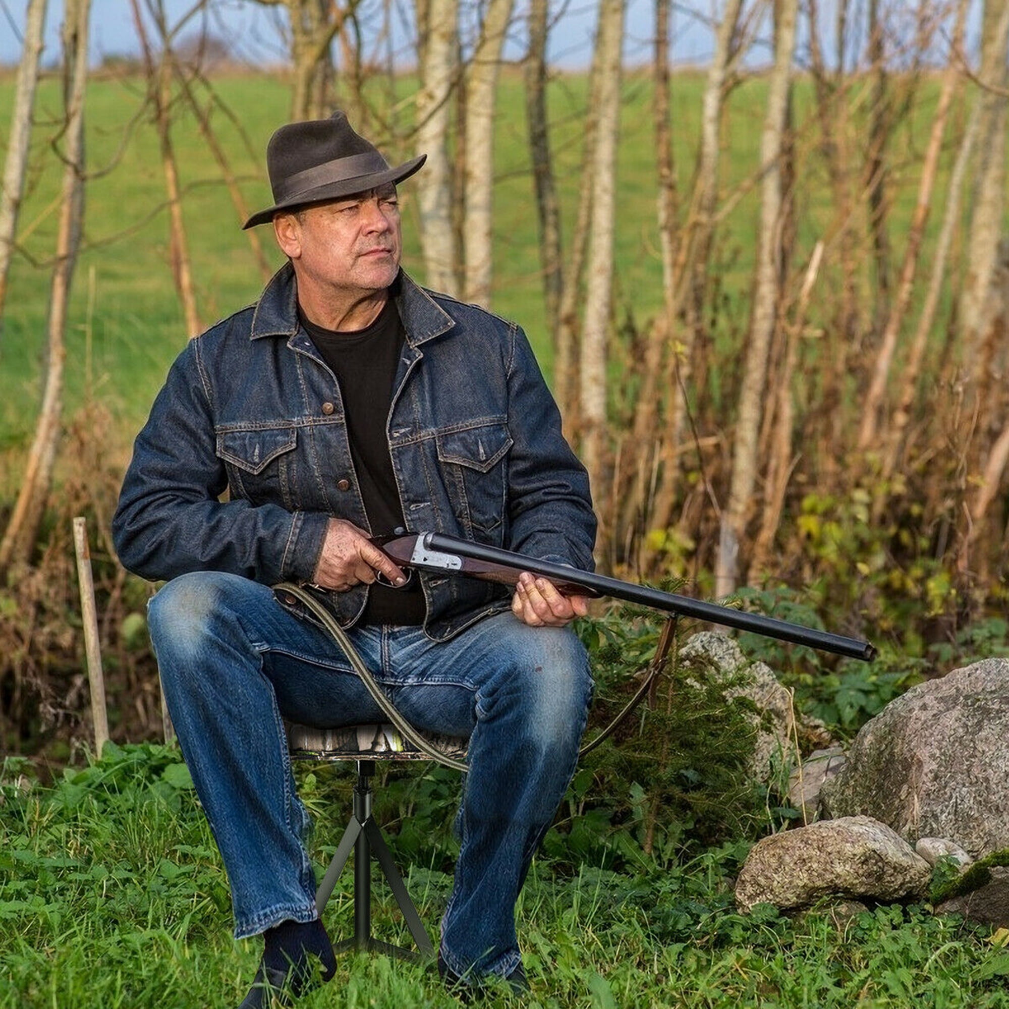 Gymax Swivel Hunting Chair Tripod Blind Stool w/ Detachable Backrest Outdoor Camping - Image 2