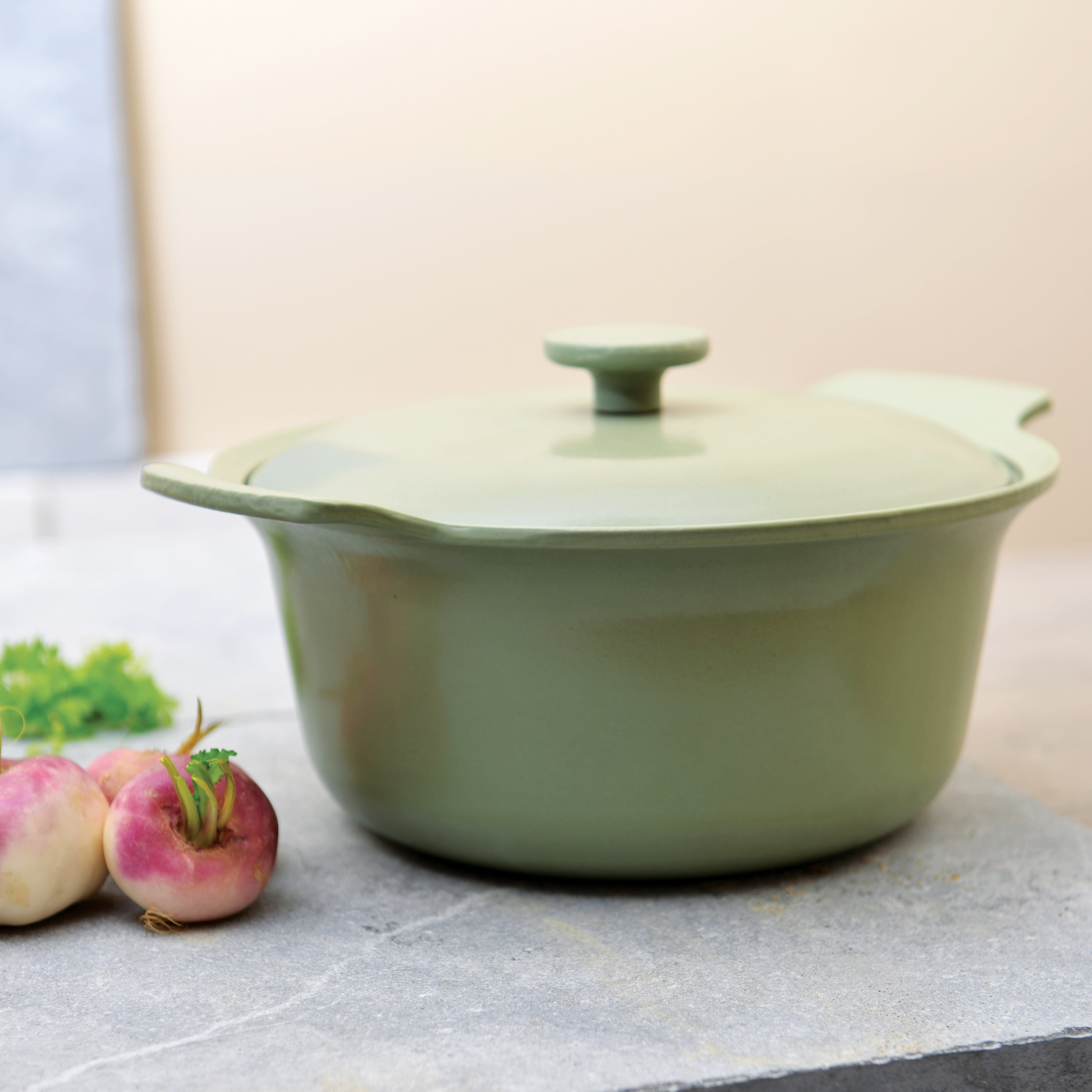 BergHOFF Ron Cast Iron 10" Dutch Oven 4.4qt. with Lid, Green - Image 7
