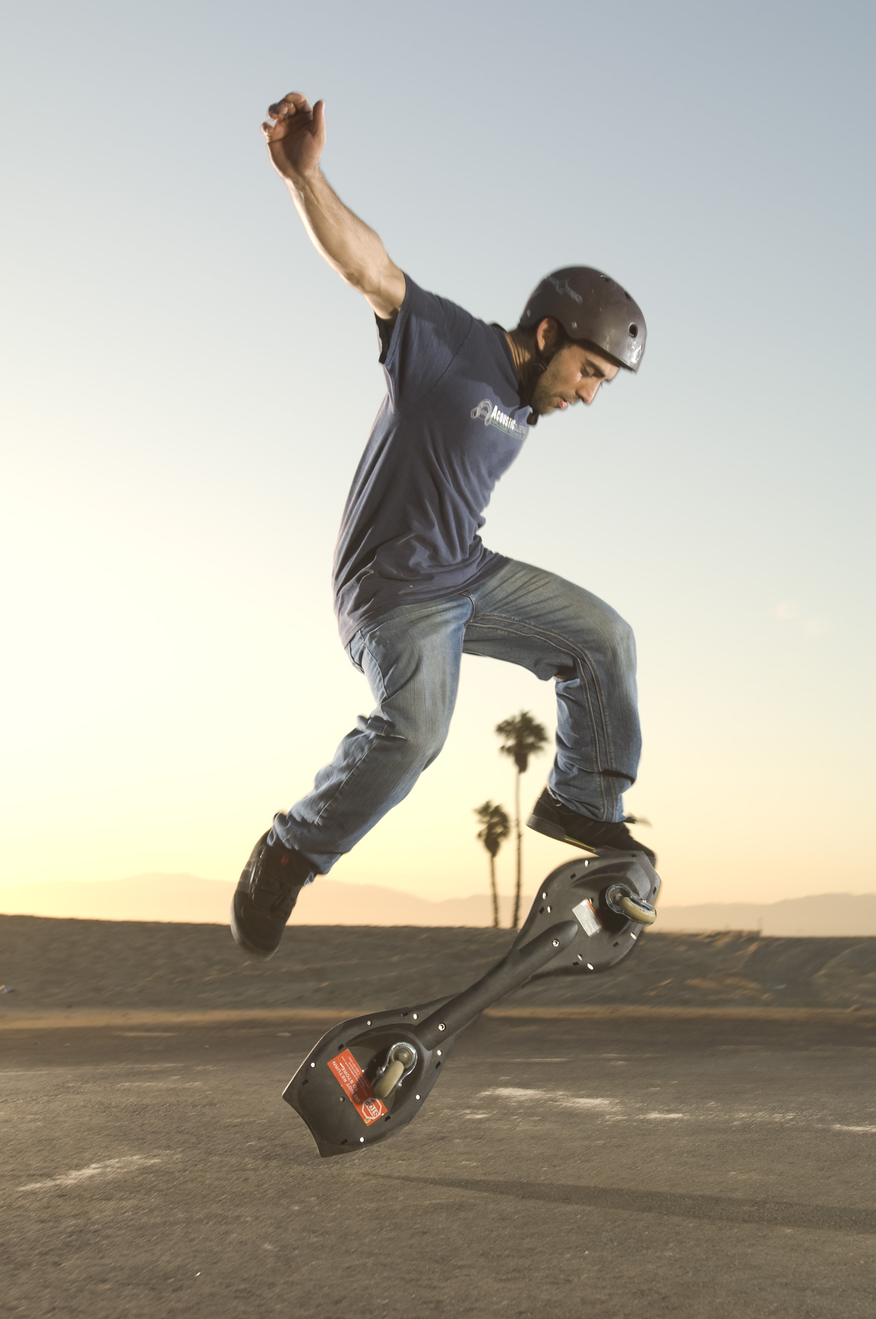 Razor RipStik Caster Board Classic Collection, 2 Wheel Skateboard with 360-degree Casters, for Kids, Teens and Adults - Image 3