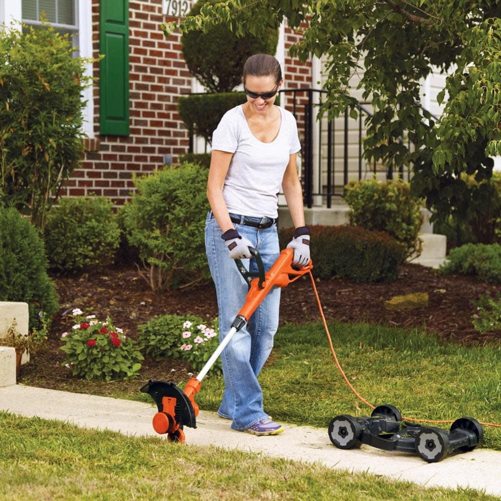BLACK+DECKER 3-in-1 String Trimmer/Edger & Lawn Mower, 6.5-Amp, 12-Inch, Corded, (MTE912) - Image 8