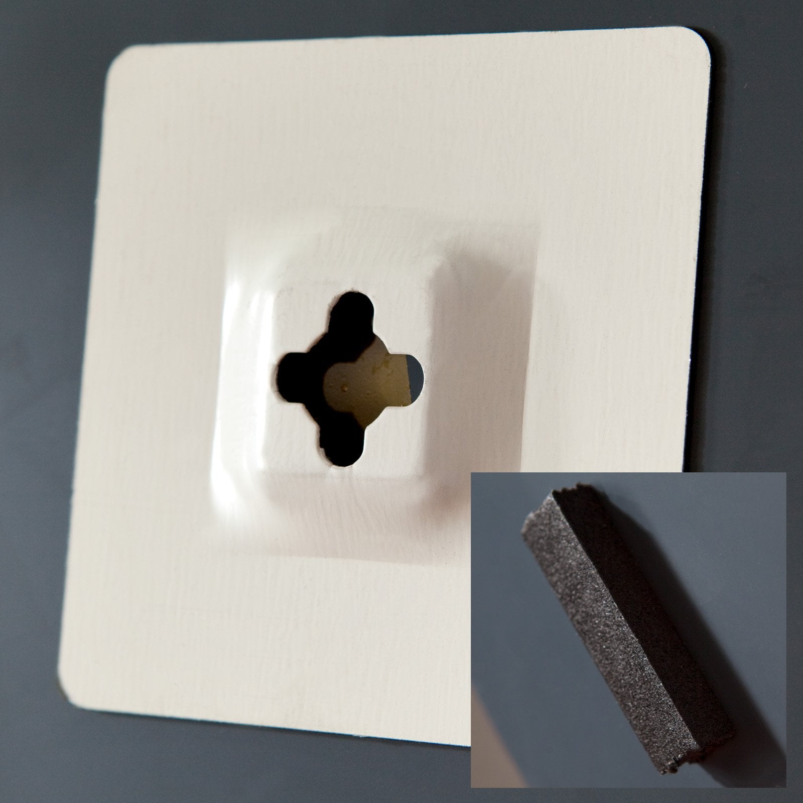 Décor Wonderland Frameless Oval Scallop Beveled Mirror 23.6 inx31.5 in - Image 8