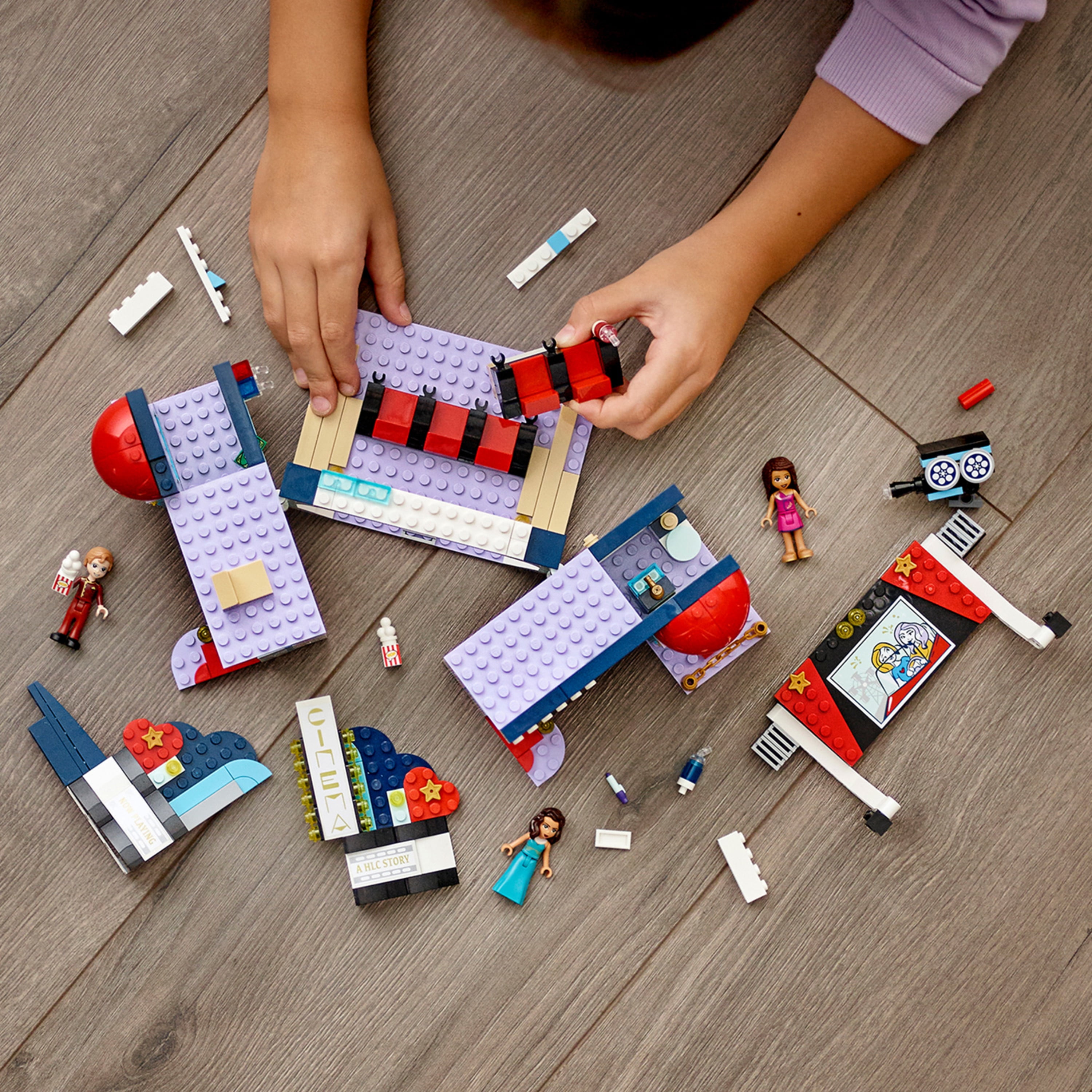 LEGO Friends Heartlake City Movie Theater Set 41448 Building Toy; Great Gift for Kids (451 Pieces) - Image 4