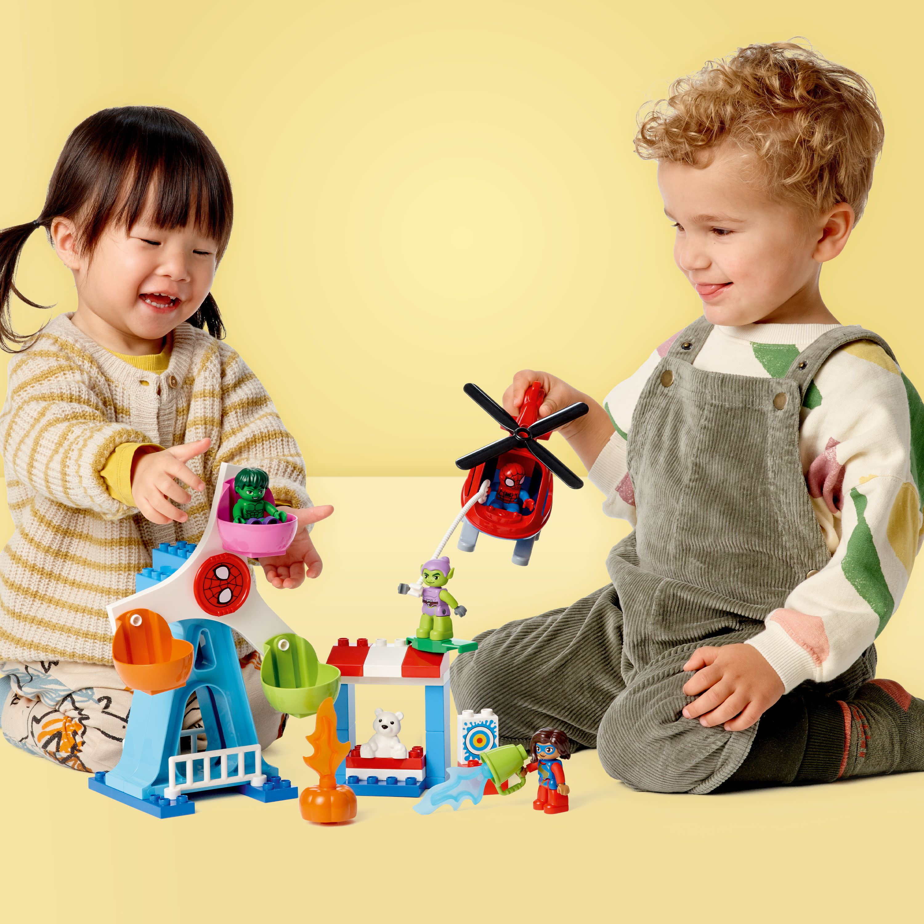 LEGO DUPLO Marvel Spider-Man & Friends: Funfair Adventure 10963 Fairground with Helicopter toy, Spidey and Hulk Figures, Toys for Toddlers, Boys & Girls Ages 2 Plus - Image 5