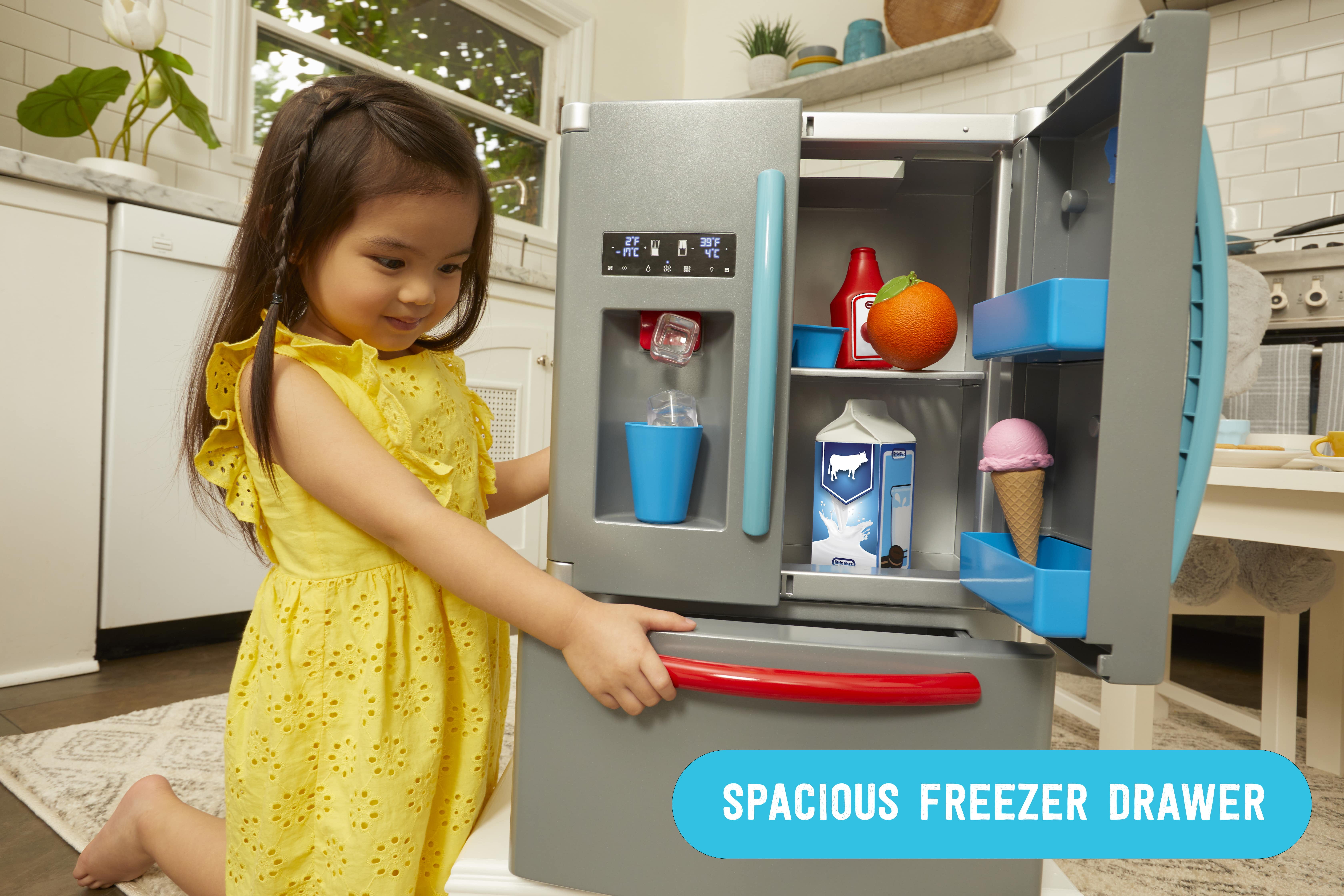 Little Tikes First Fridge Refrigerator with Ice Dispenser, Pretend Play Appliance with 11 Kitchen Accessories, Kids Ages 2+ - Image 5