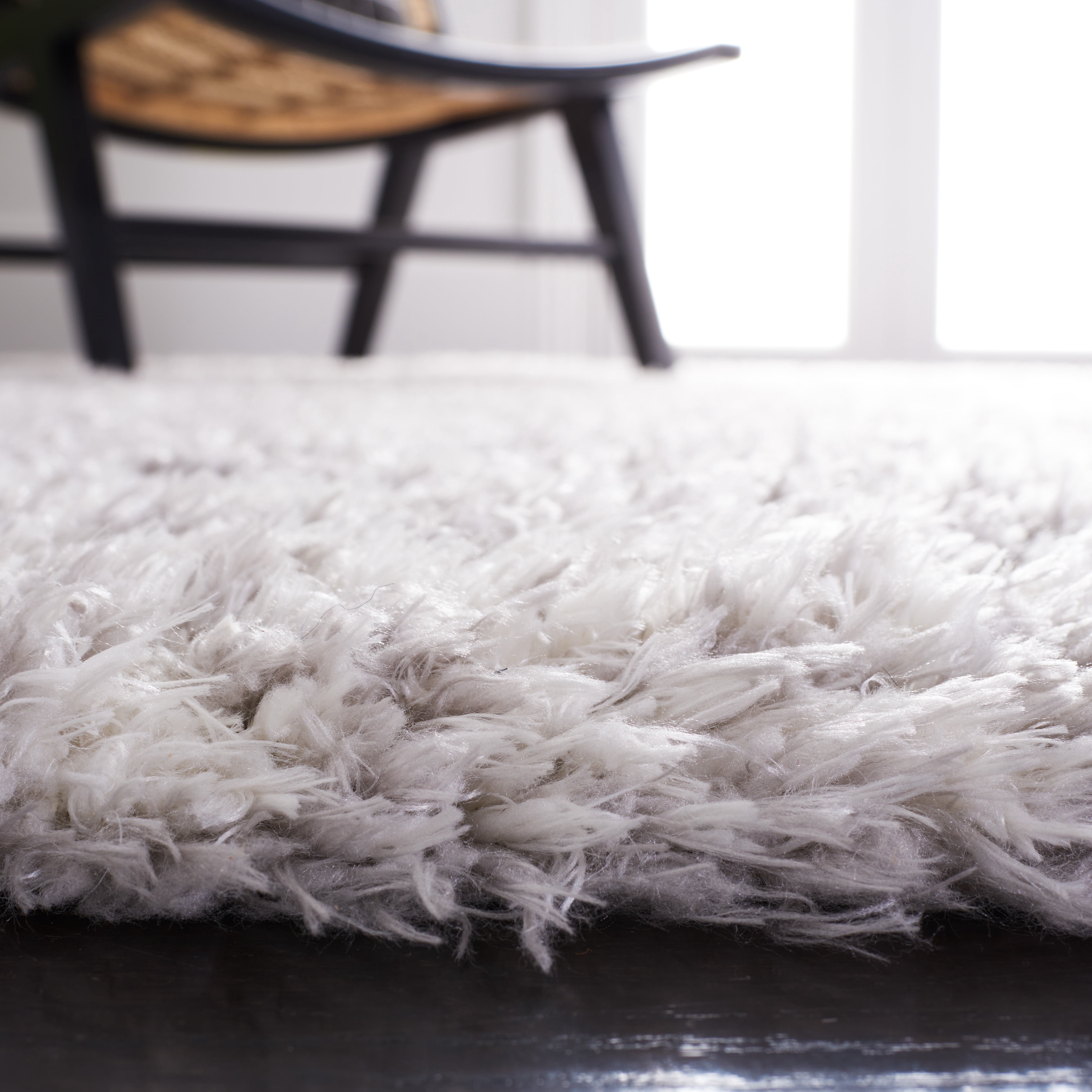 Safavieh Flokati Claudia Aztec Polyester Shag Area Rug, Gray/Ivory, 5'3" x 7'6" - Image 8